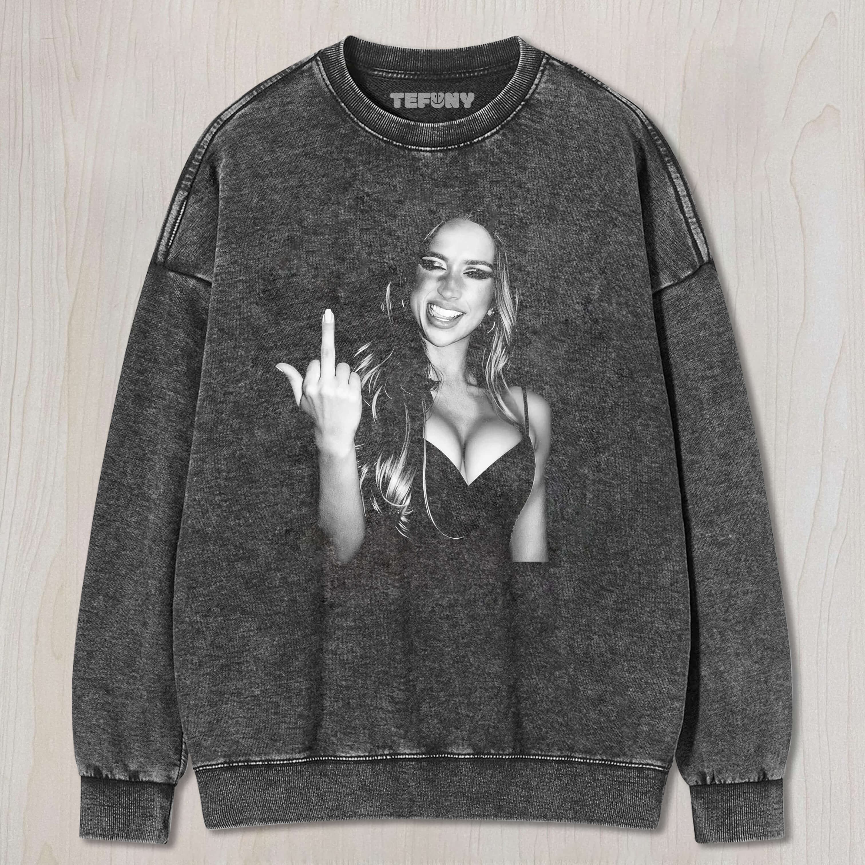 TATE MCRAE MIDDLE FINGER TEE & SWEAT & HOOD