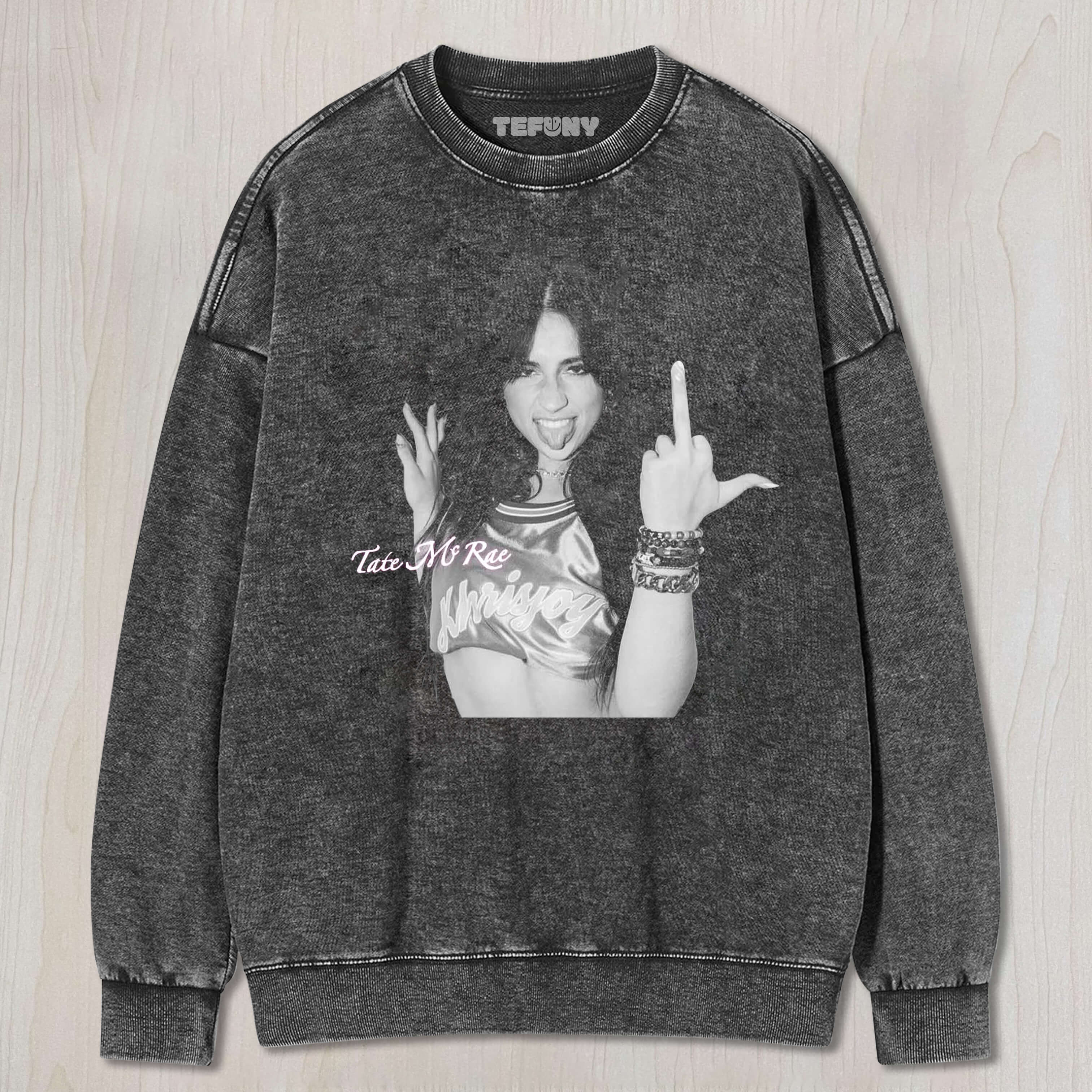 TATE MCRAE MIDDLE FINGER V1 TEE & SWEAT & HOOD