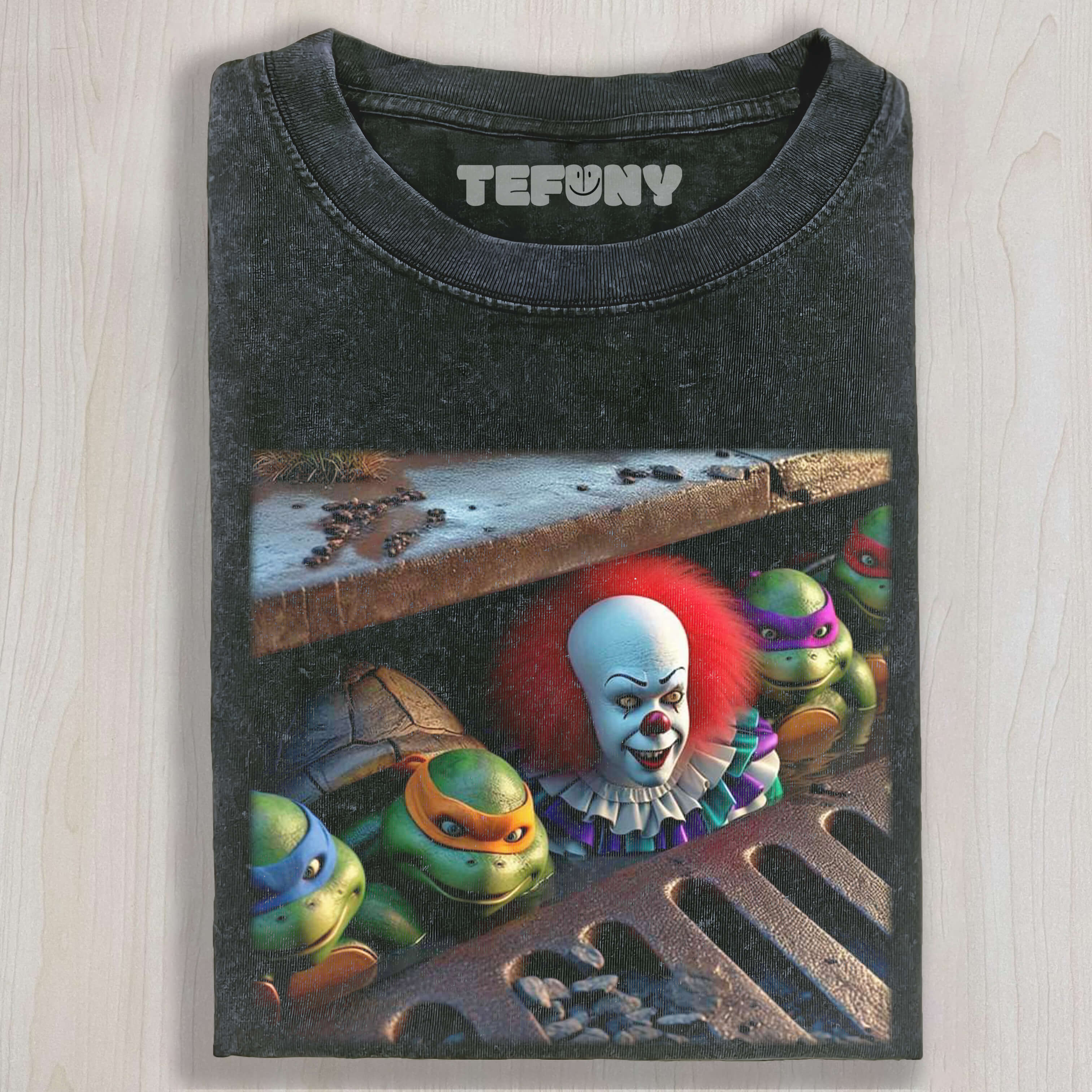 TEENAGE MUTANT NINJA TURTLES AND THE JOKER T-SHIRT