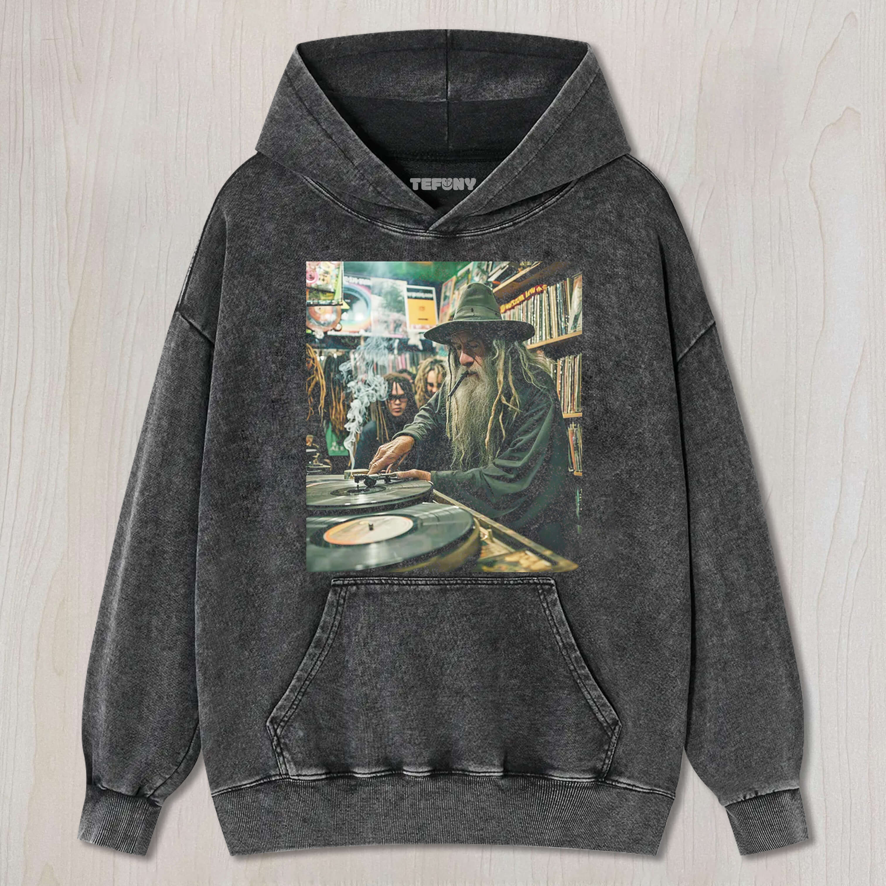 THE LORD OF THE RINGS GANDALF DJ V1 TEE & SWEAT & HOOD