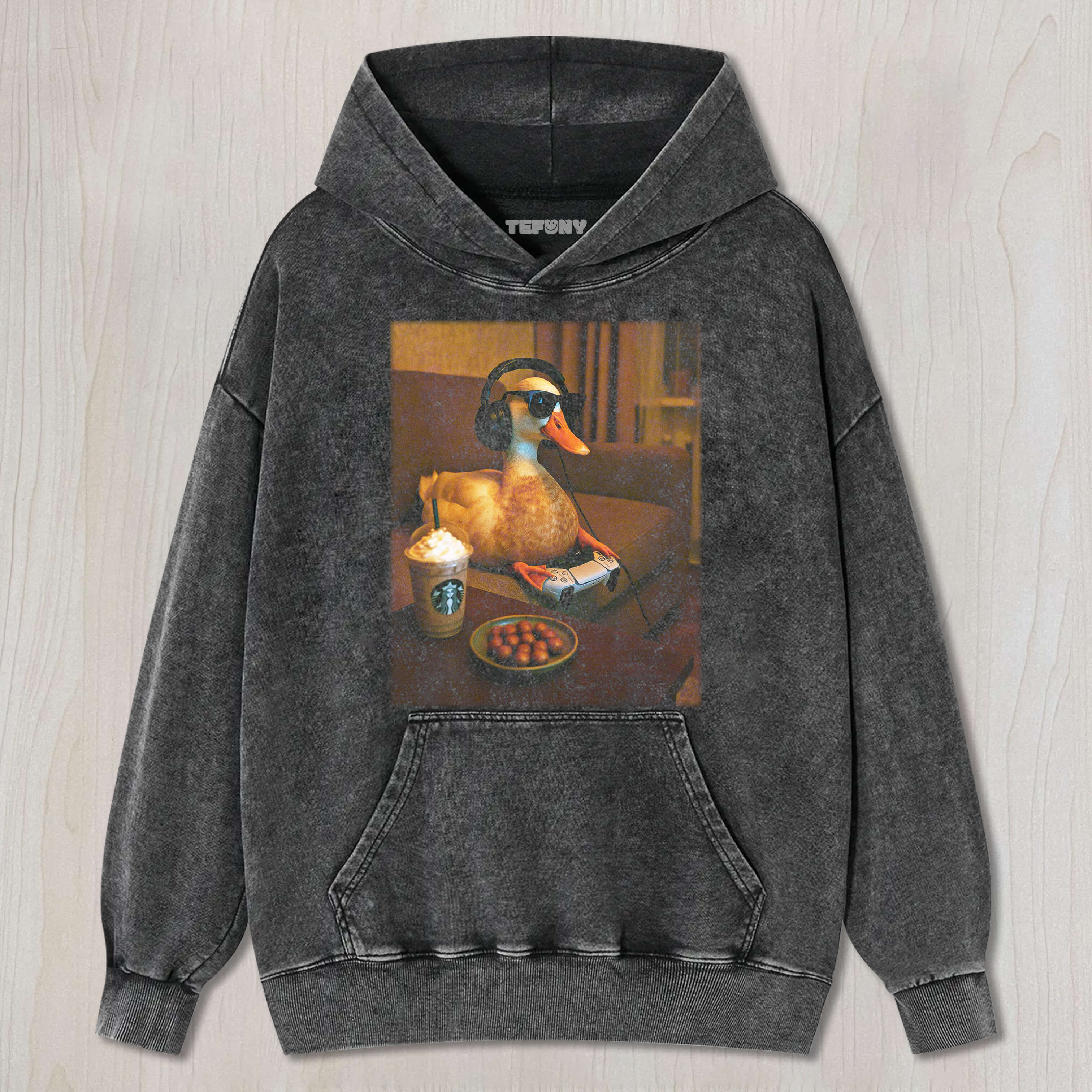 THE DUCK IS PLAYING A GAME TEE & SWEAT & HOOD