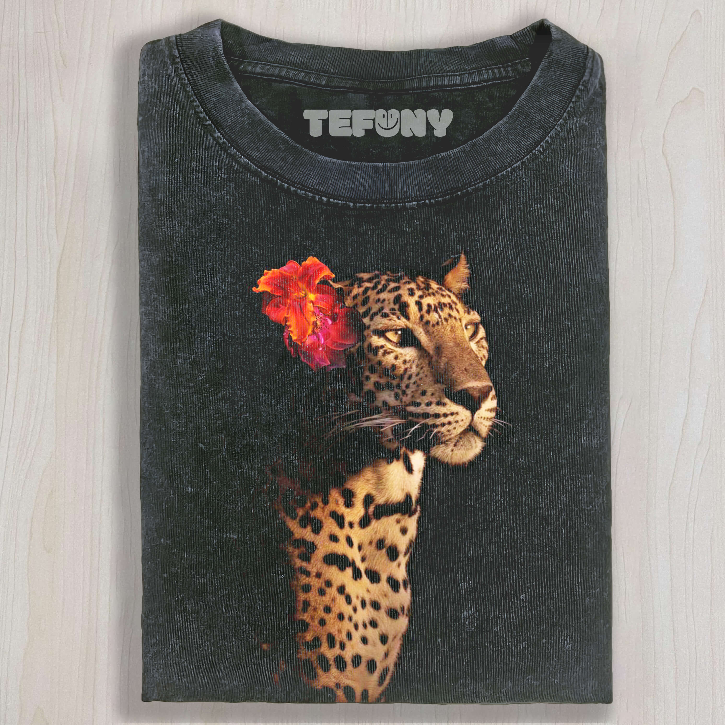 THE LEOPARD HAD A FLOWER ON ITS HEAD T-SHIRT & LONG SLEEVES & HOODIES