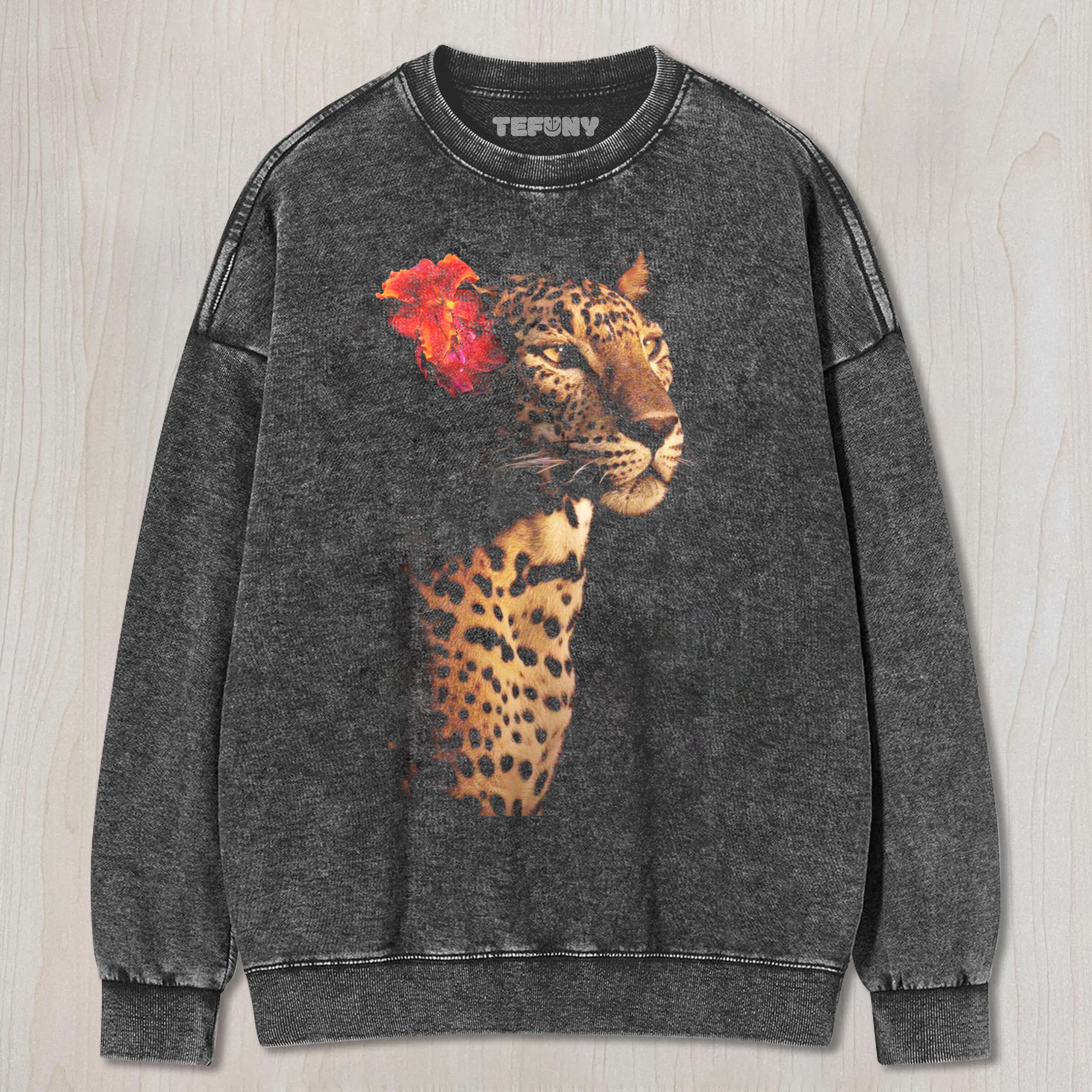 THE LEOPARD HAD A FLOWER ON ITS HEAD T-SHIRT & LONG SLEEVES & HOODIES