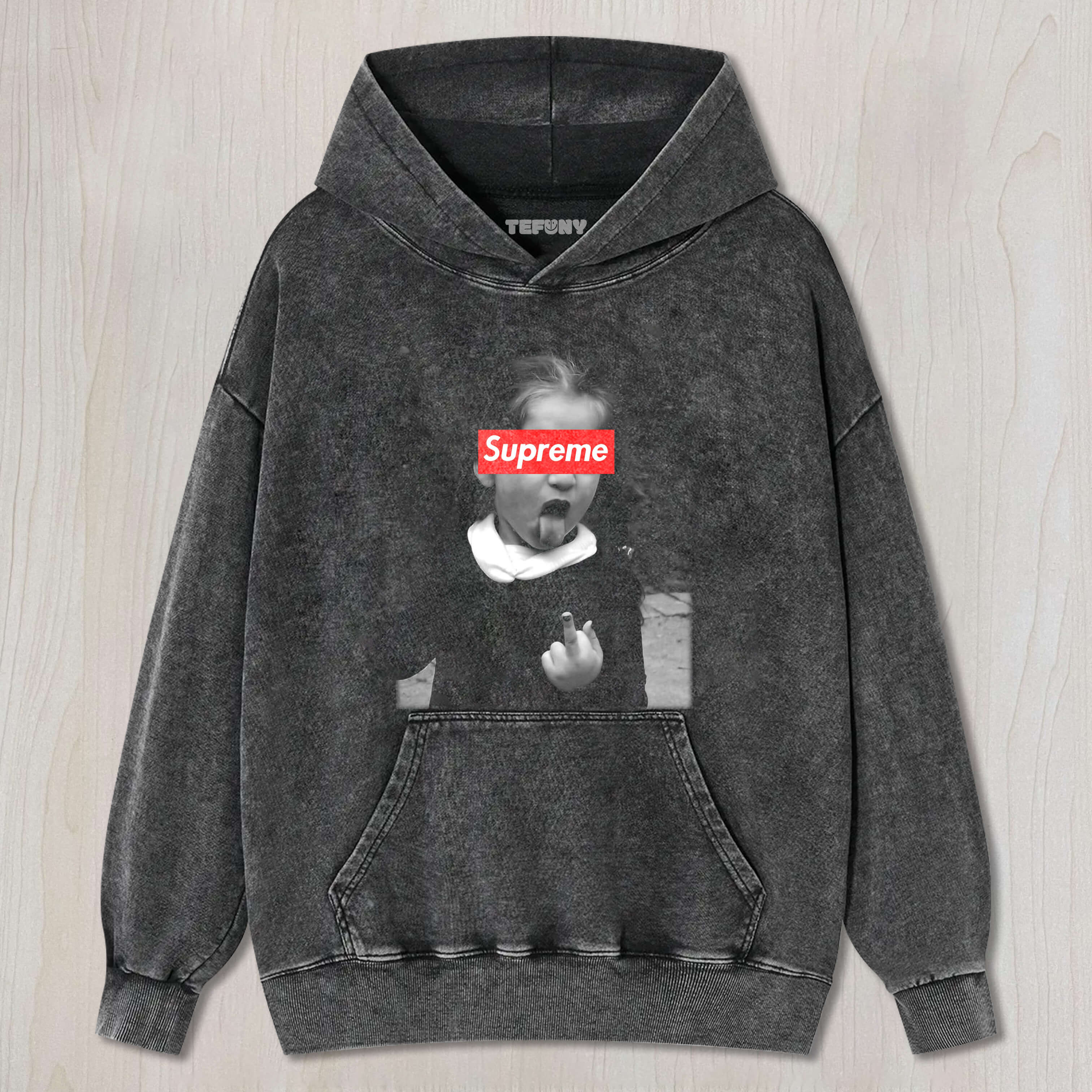 THE LITTLE GIRL GAVE THE MIDDLE FINGER TEE & SWEAT & HOOD