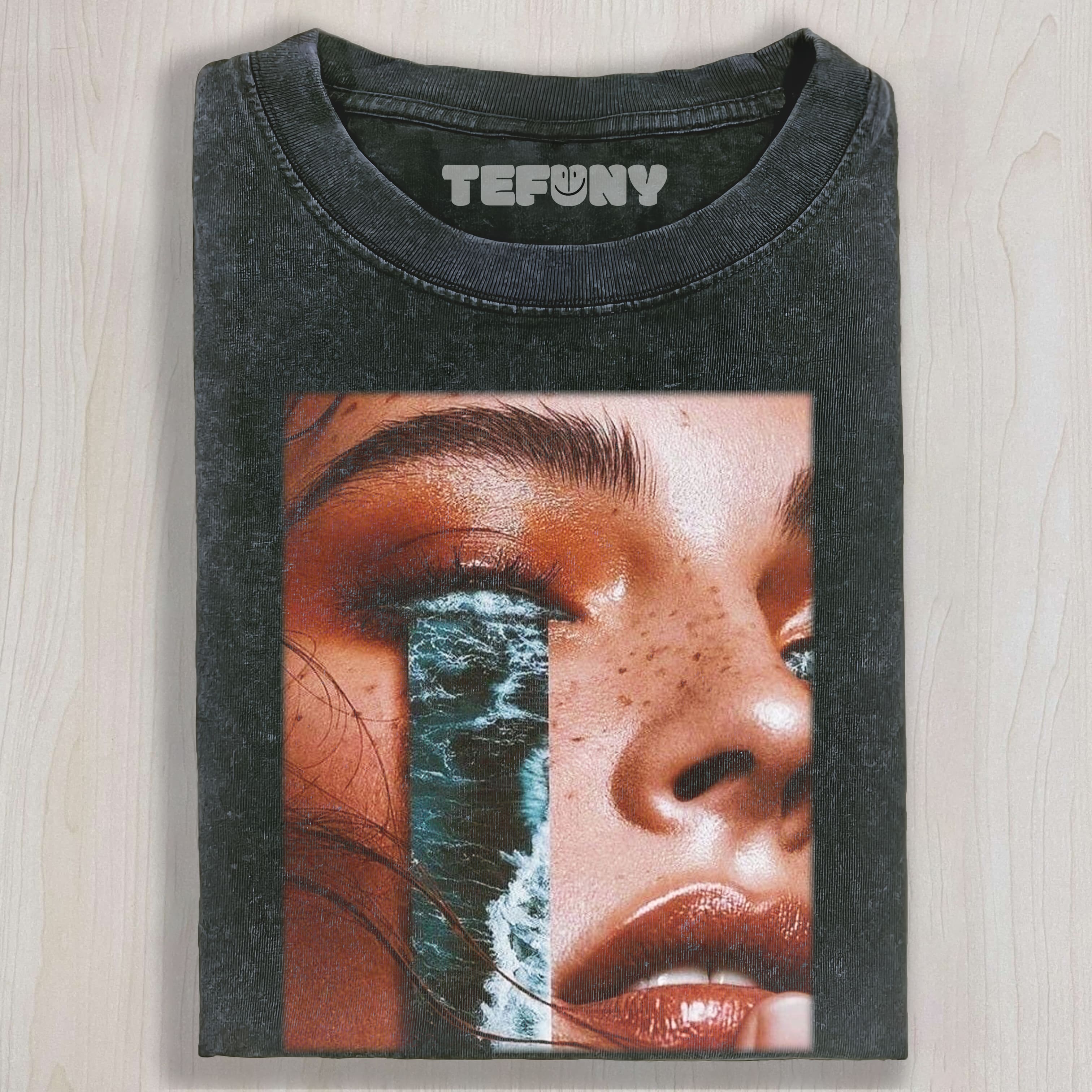 THE SEA IN THE EYES TEE & SWEAT & HOOD