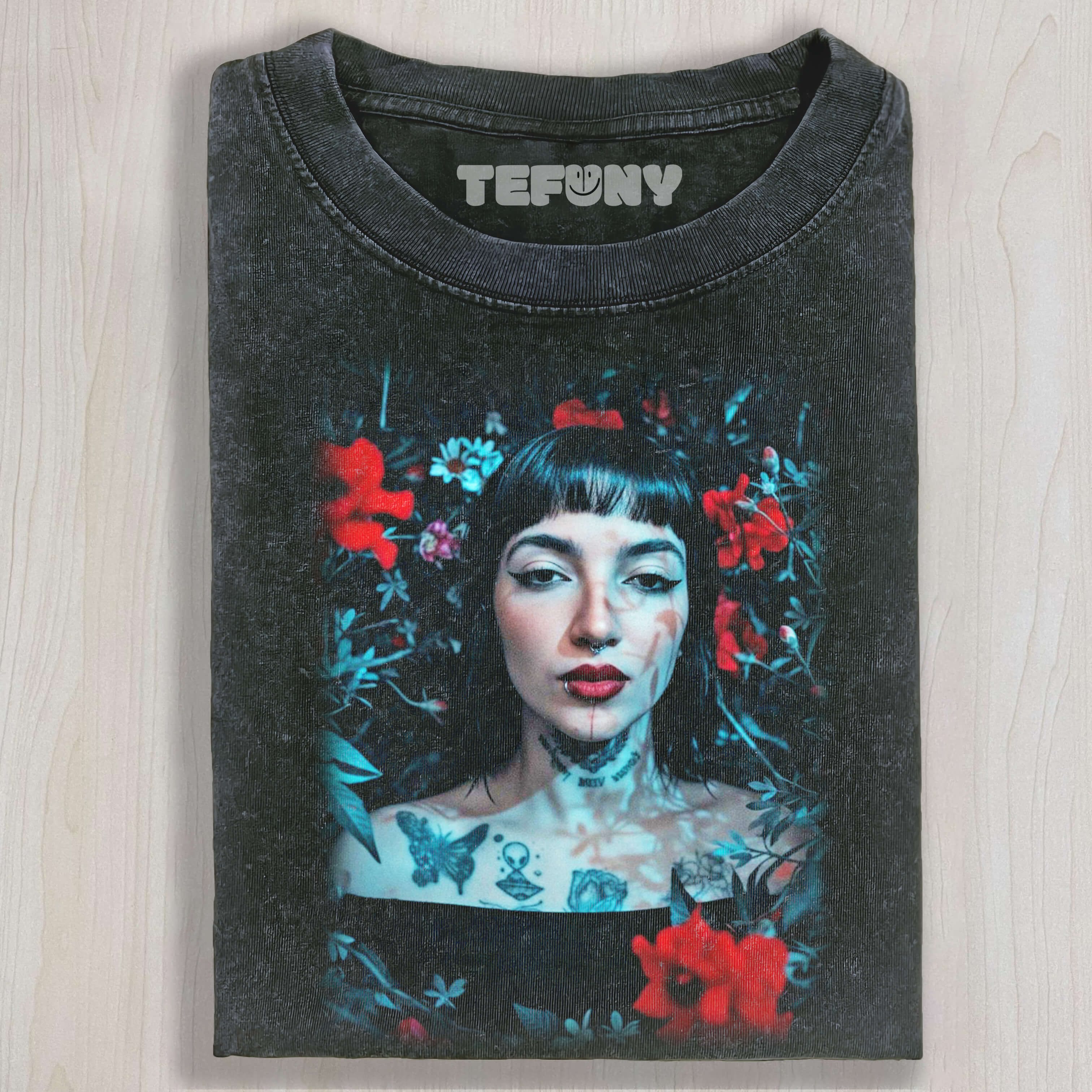 THE WOMAN LYING IN THE FLOWERS T-SHIRT