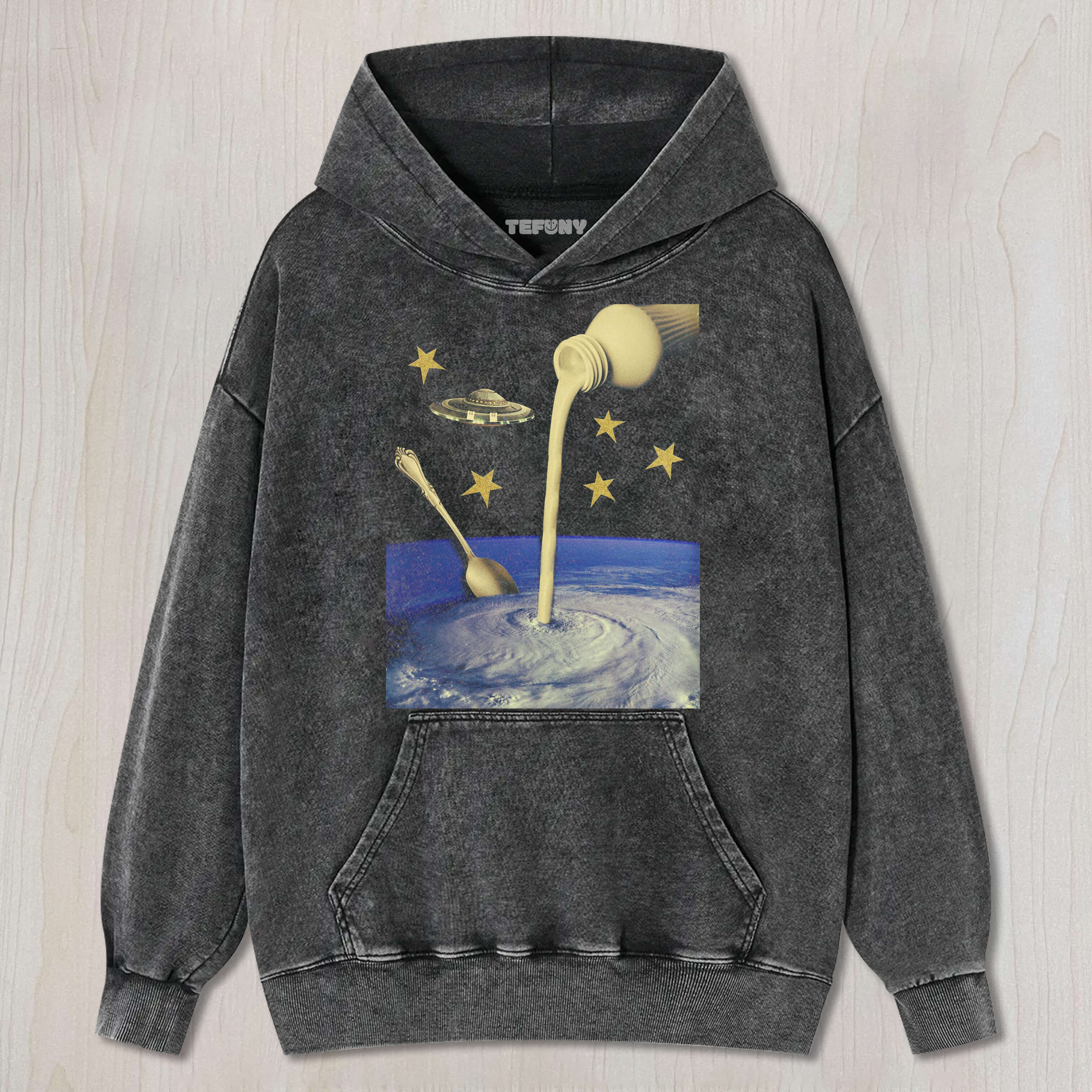 UFO USES CLOUDS TO MAKE BEVERAGES TEE & SWEAT & HOOD