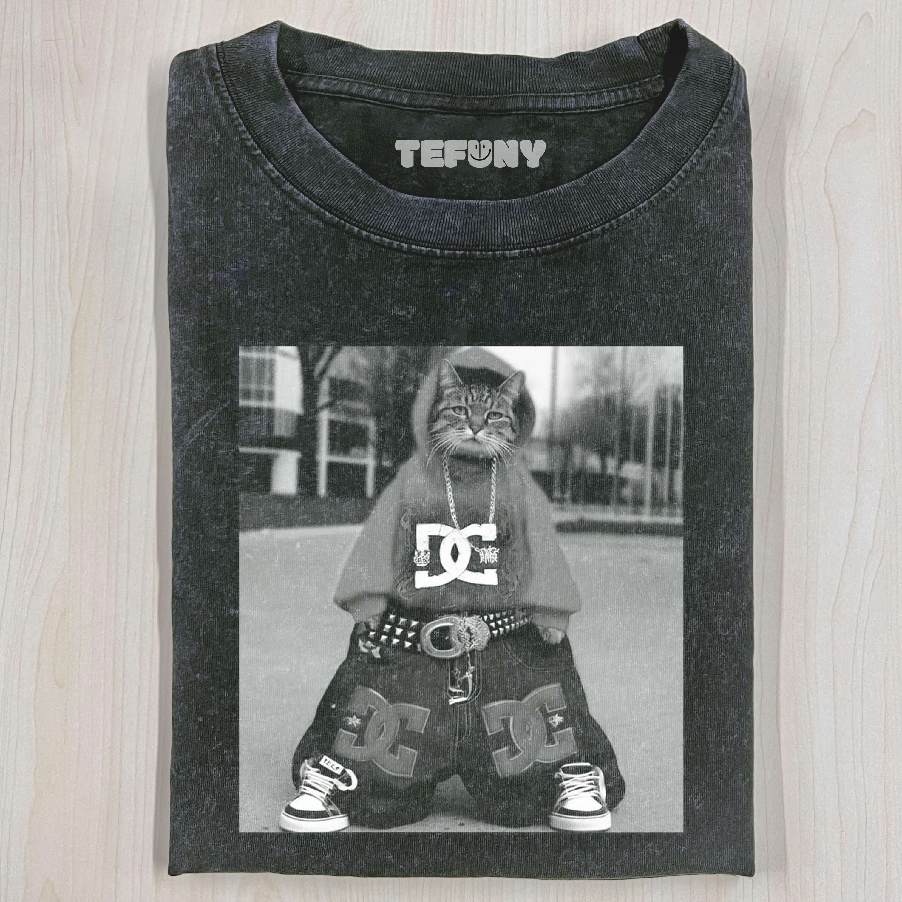 WACKY CAT T-SHIRT