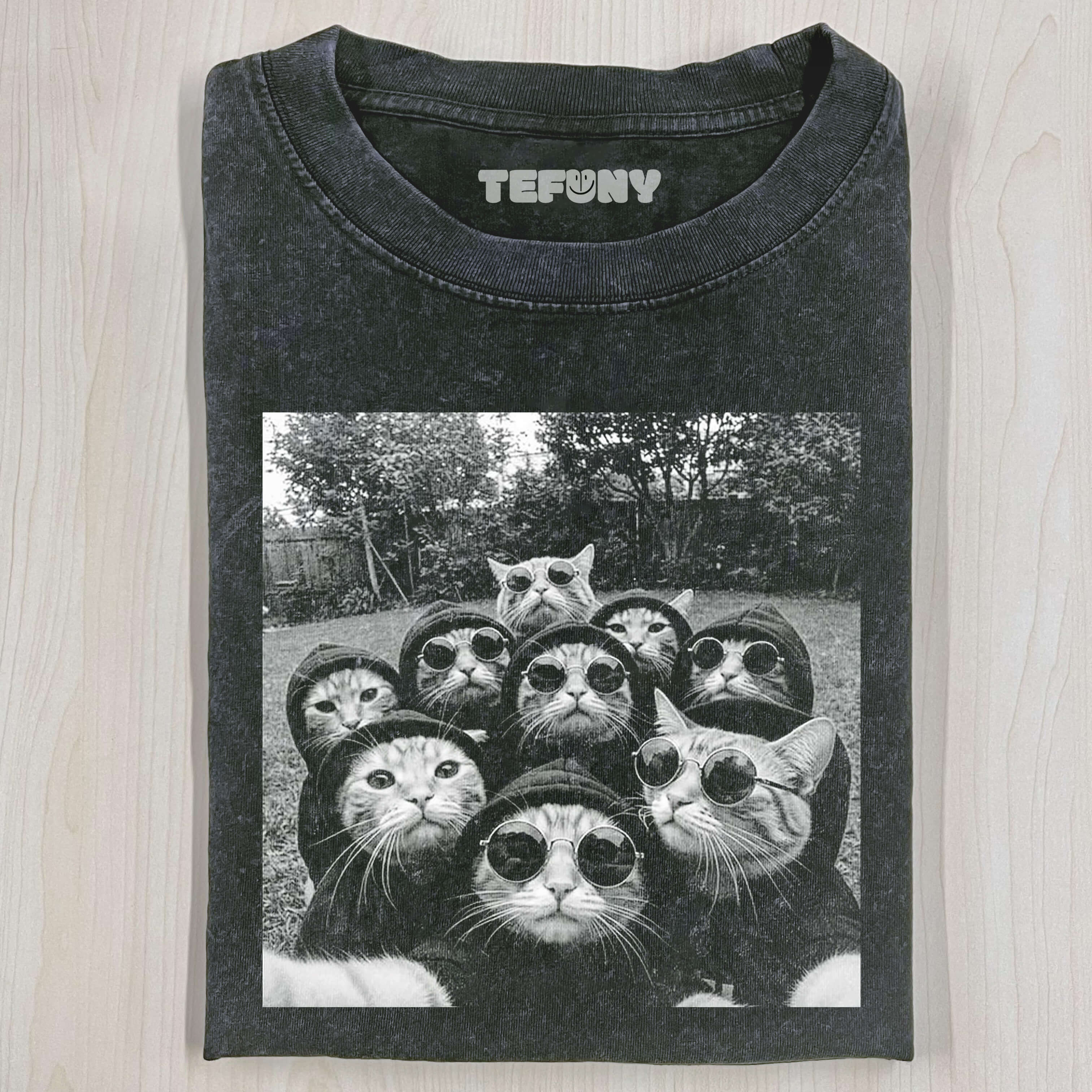 WACKY CAT T-SHIRT & LONG SLEEVES & HOODIES