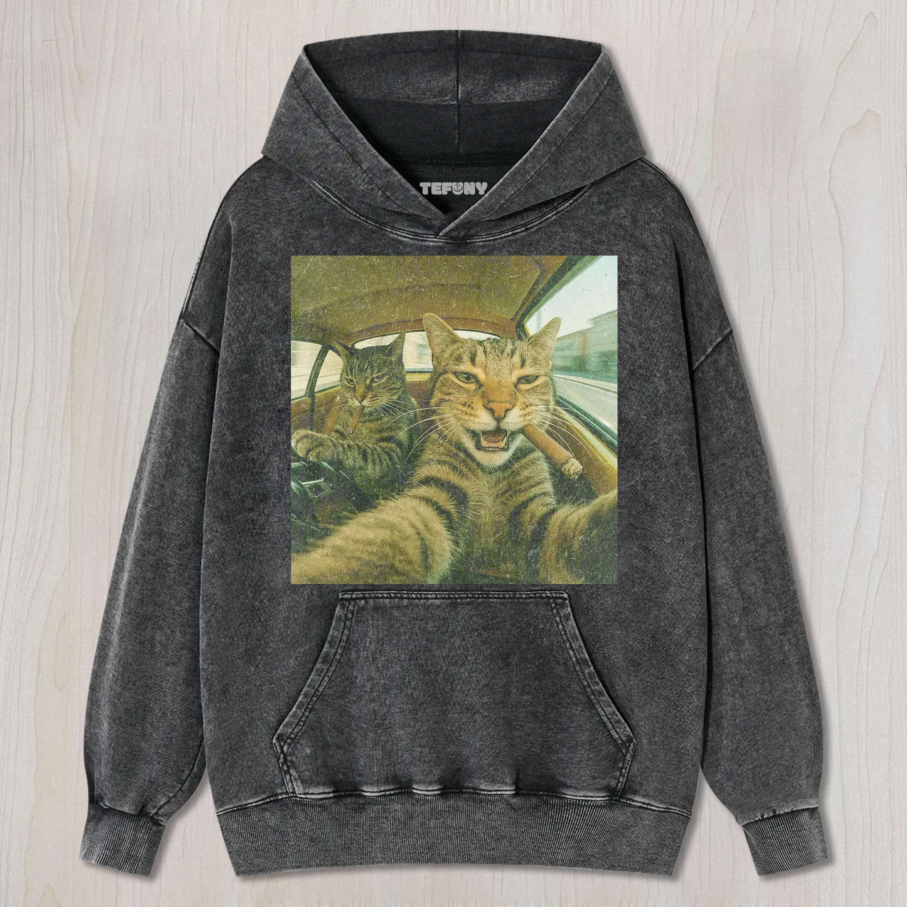 WACKY CAT T-SHIRT V8T-SHIRT & LONG SLEEVES & HOODIES