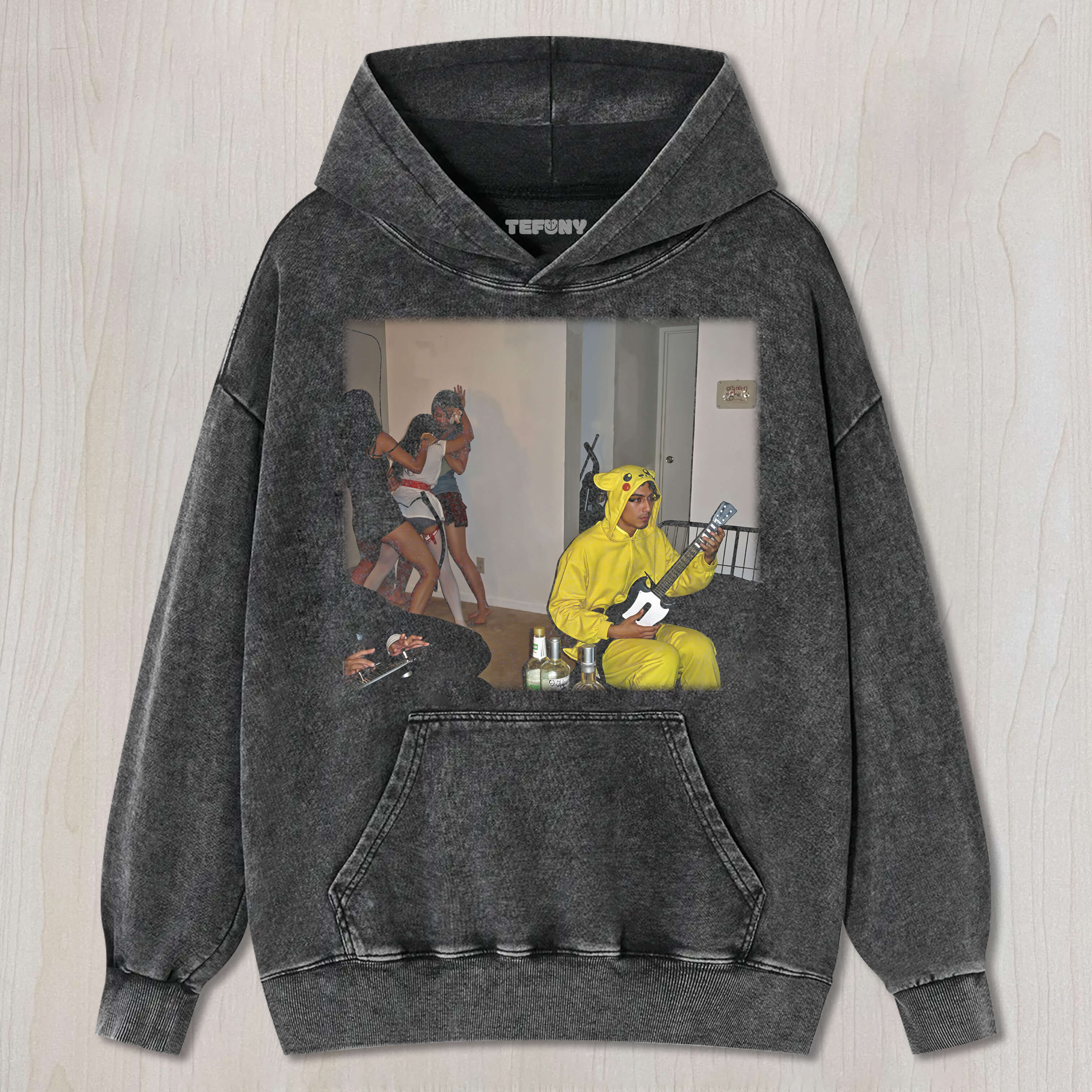 WEIRD PARTY T-SHIERT