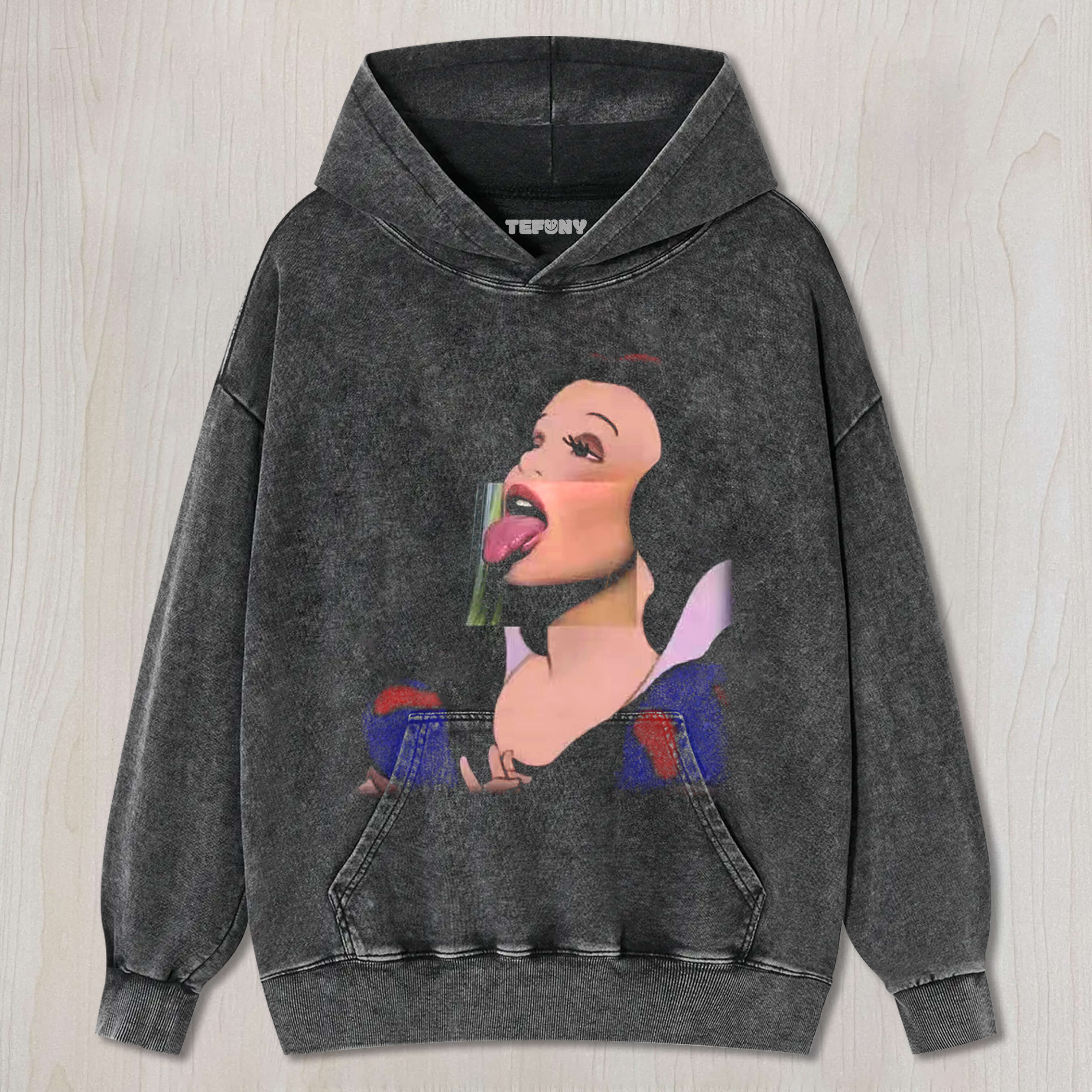 SNOW WHITE V12 T-SHIRT