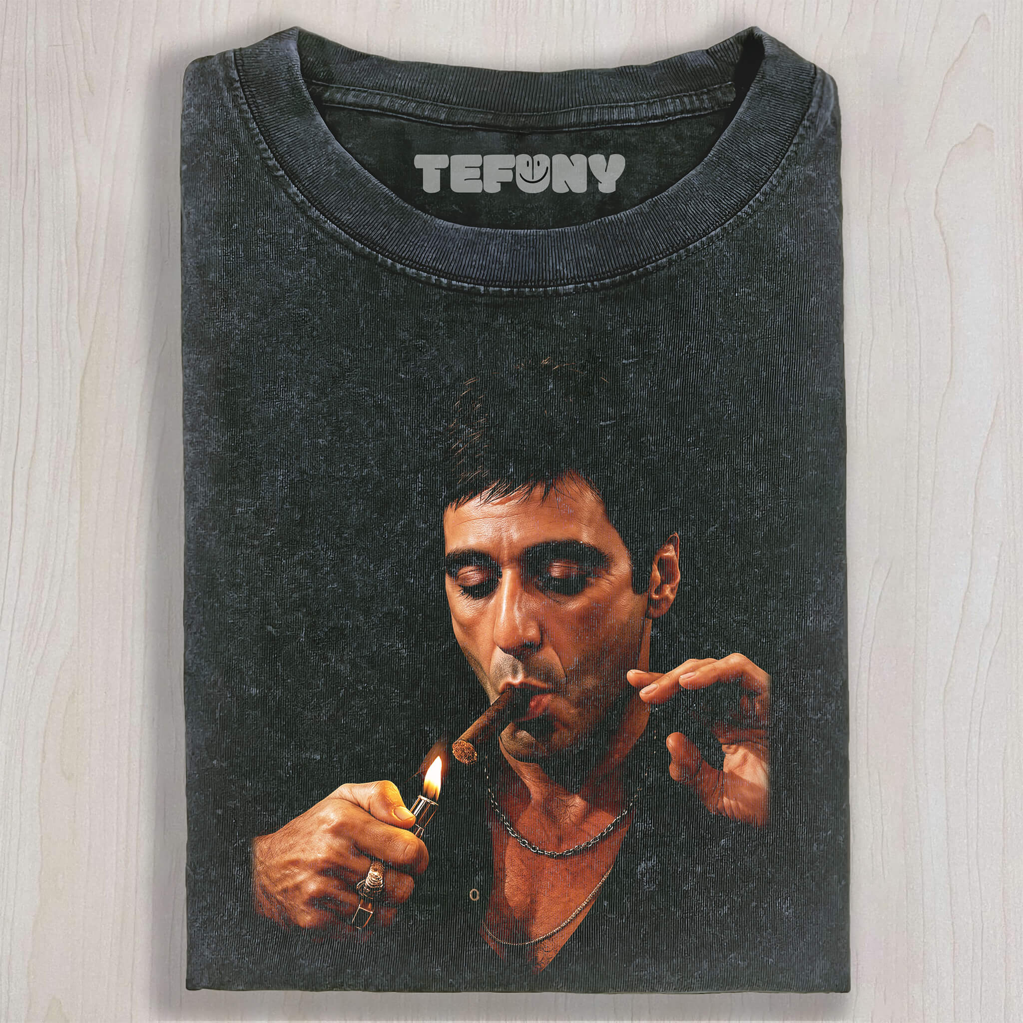 TONY MONTANA SMOKES T-SHIRT