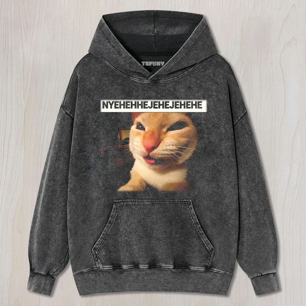 NYEHE CAT T-SHIRT