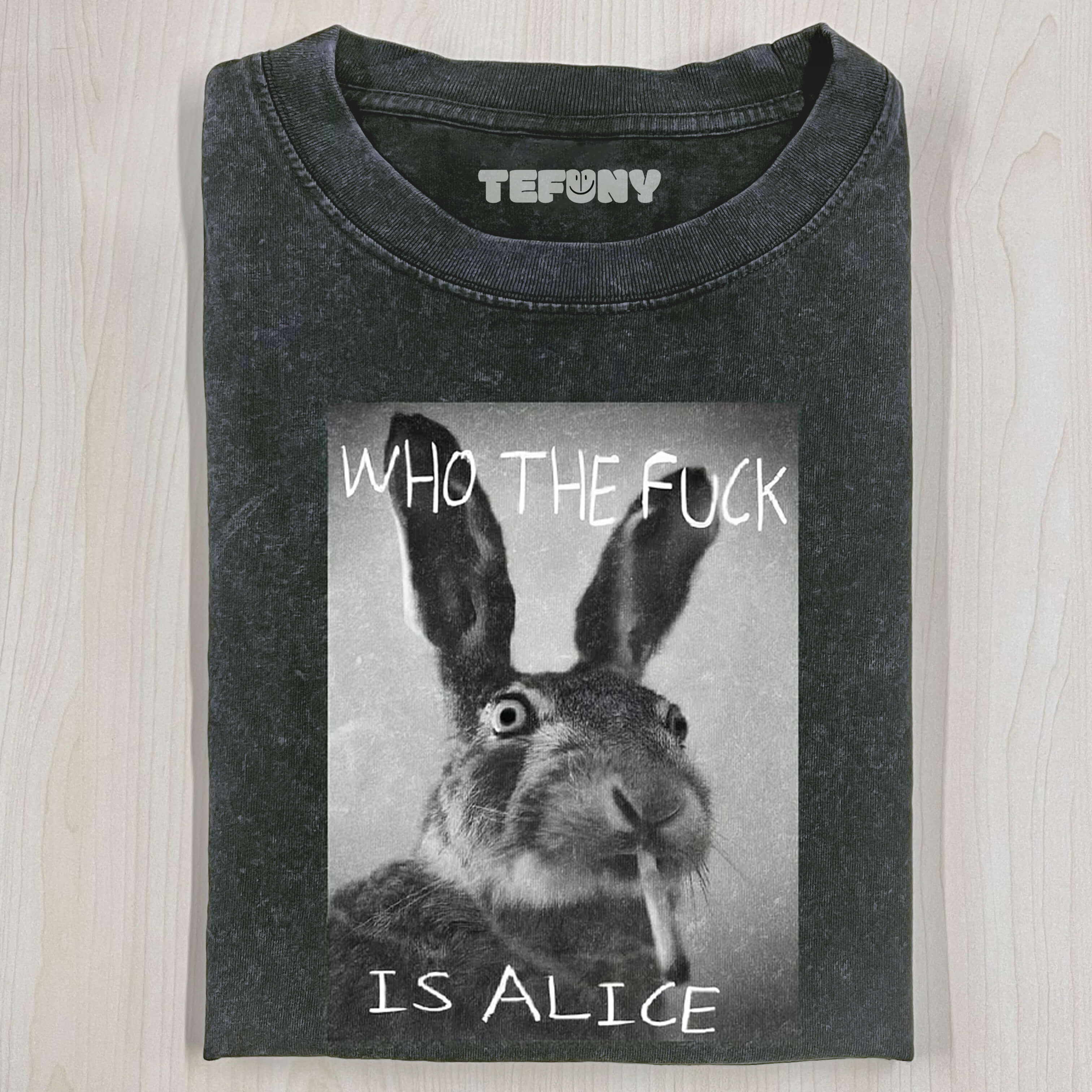 90S FUNNY BUNNY RETRO T-SHIRT