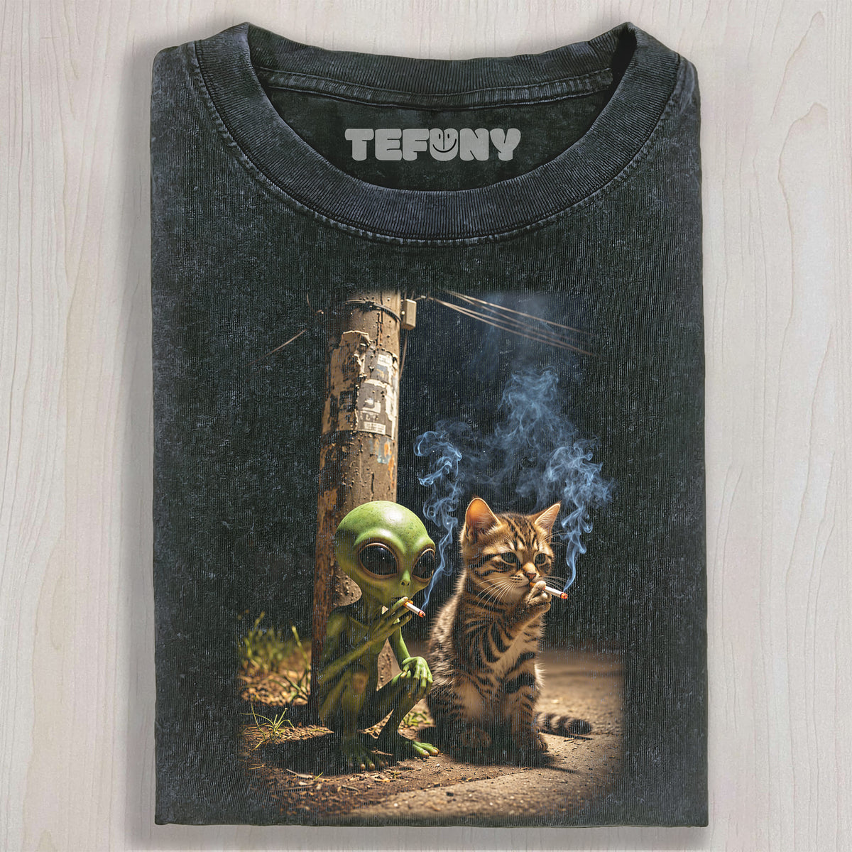 ALIEN AND KITTEN SMOKING UNISEX TEE, TANK TOP, LAYERED LS, SWEATSHIRT & HOODIE