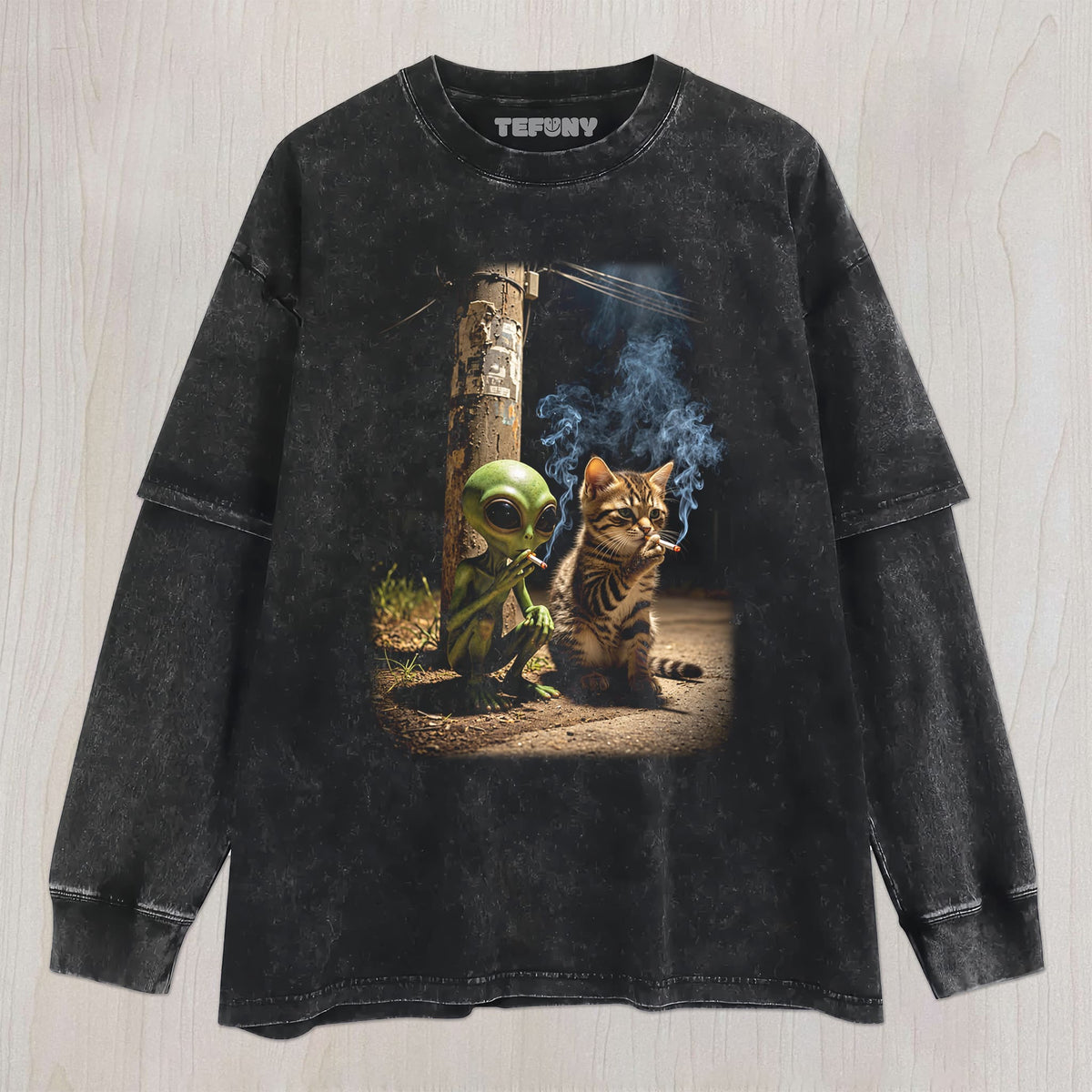 ALIEN AND KITTEN SMOKING UNISEX TEE, TANK TOP, LAYERED LS, SWEATSHIRT & HOODIE