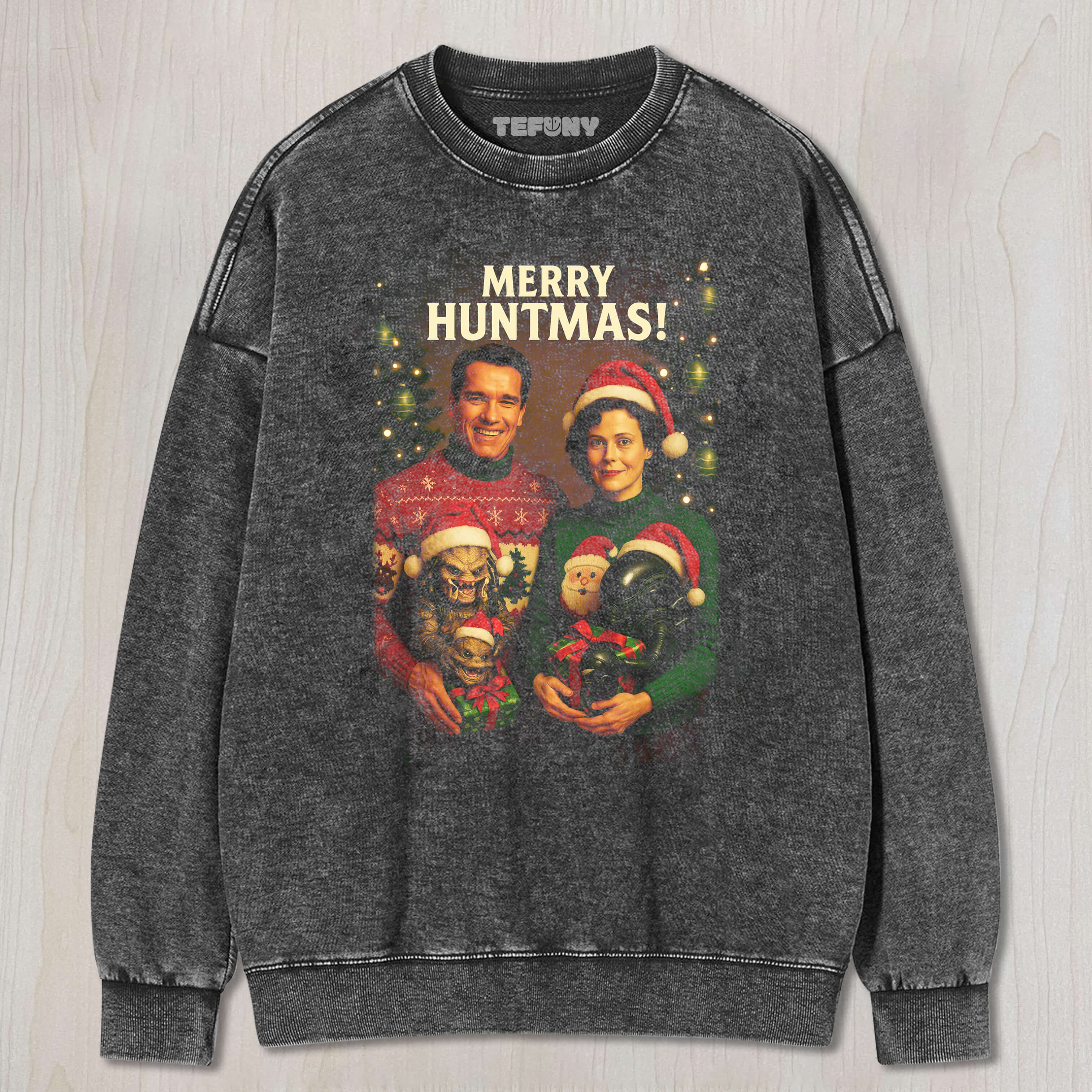 ALIEN AND PREDATOR CHRISTMAS TEE & SWEAT & HOOD