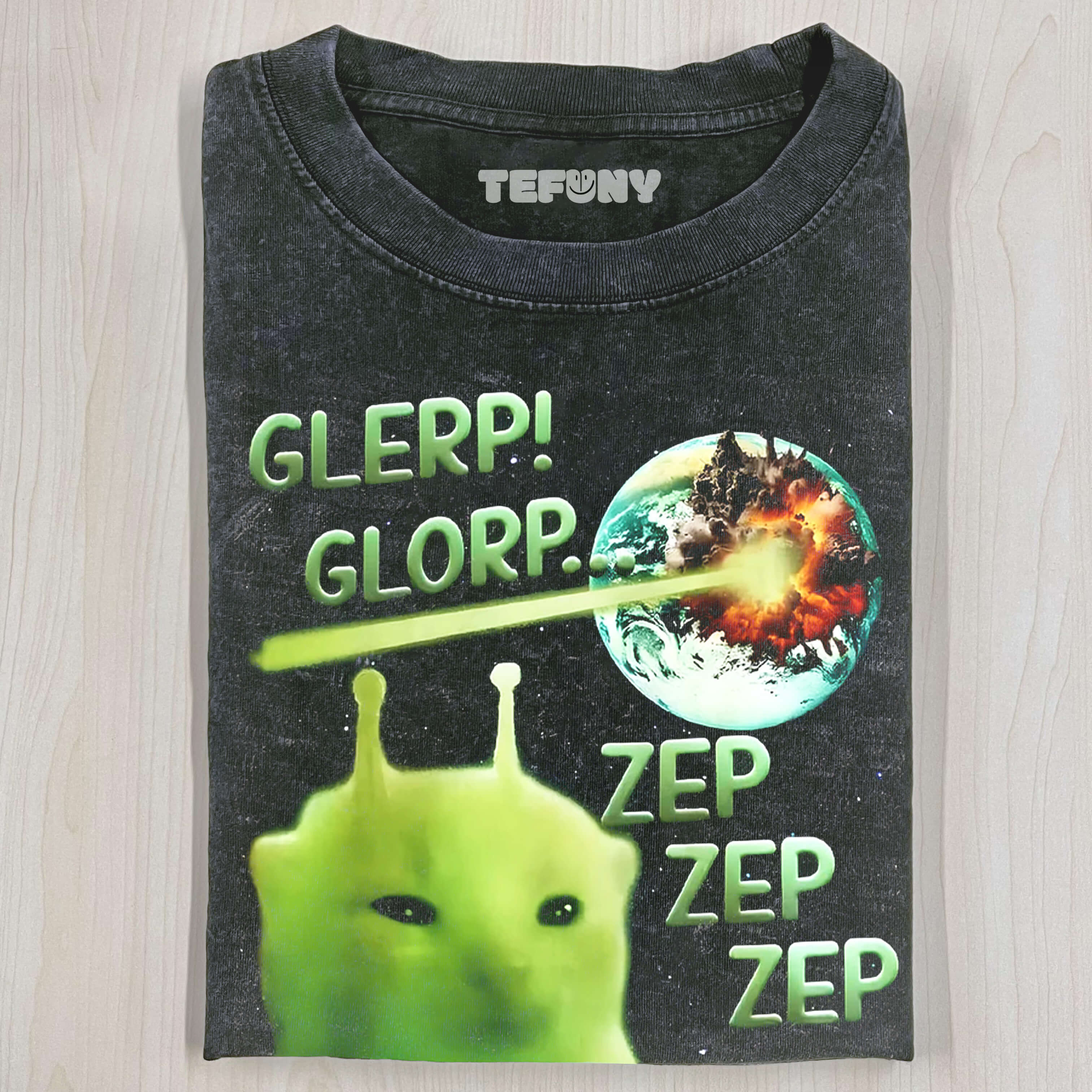 ALIEN CAT VINTAGE T-SHIRT