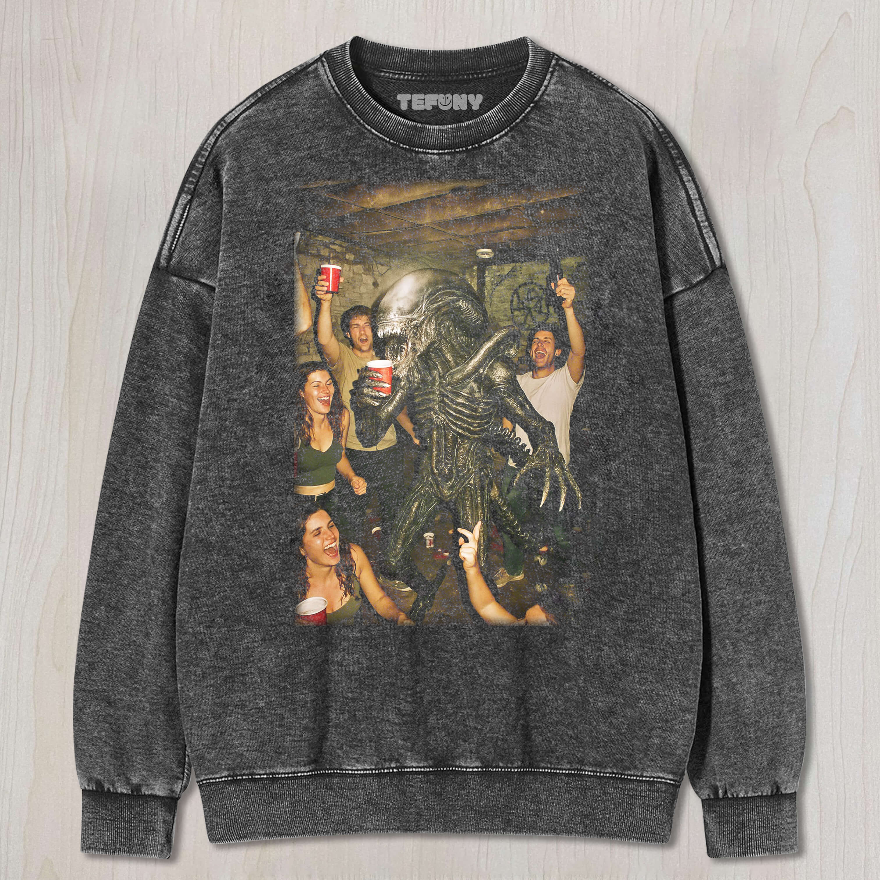 ALIEN PARTY TEE & SWEAT & HOOD