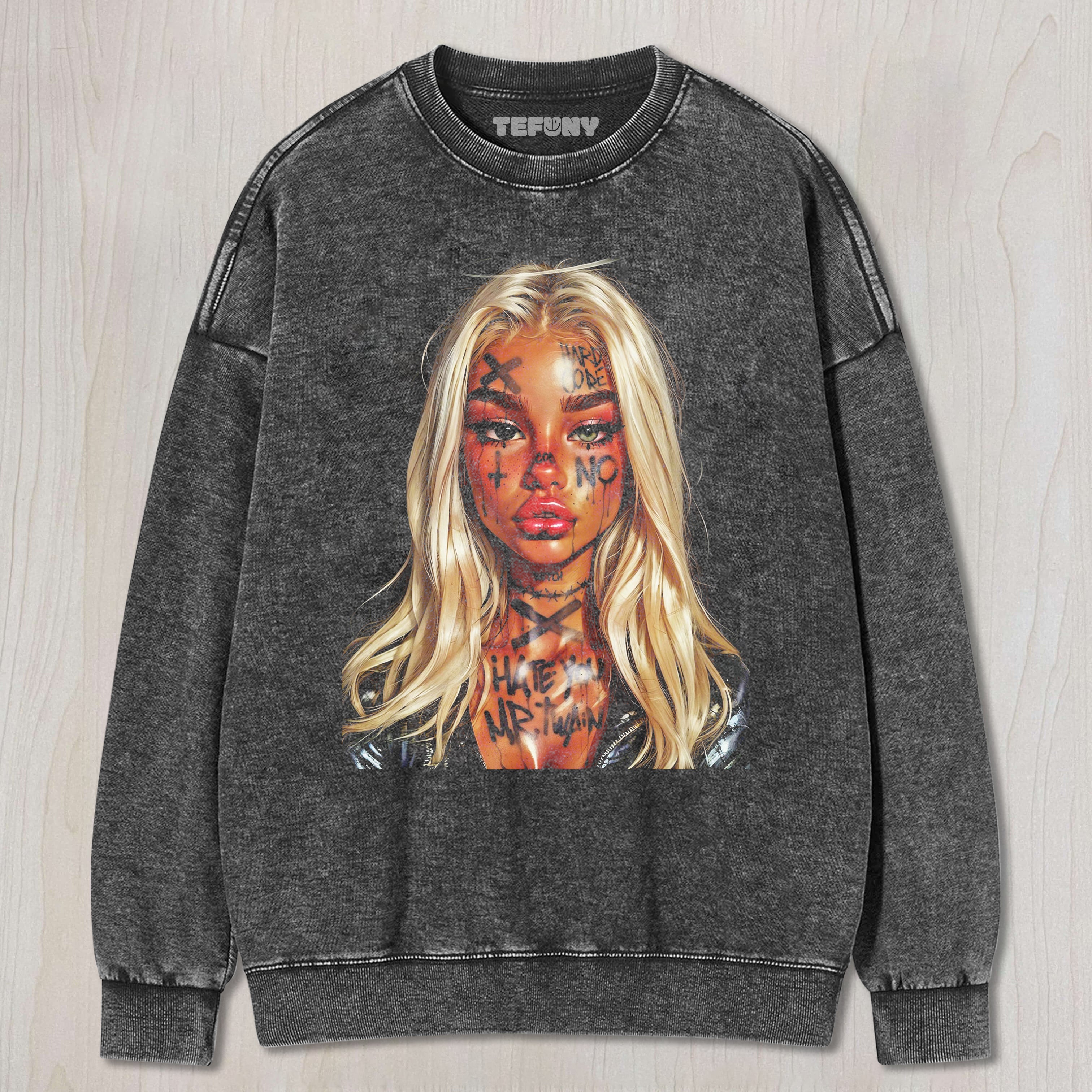 ANIME WOMAN COVERED IN TATTOOS T-SHIRT & LONG SLEEVES & HOODIES