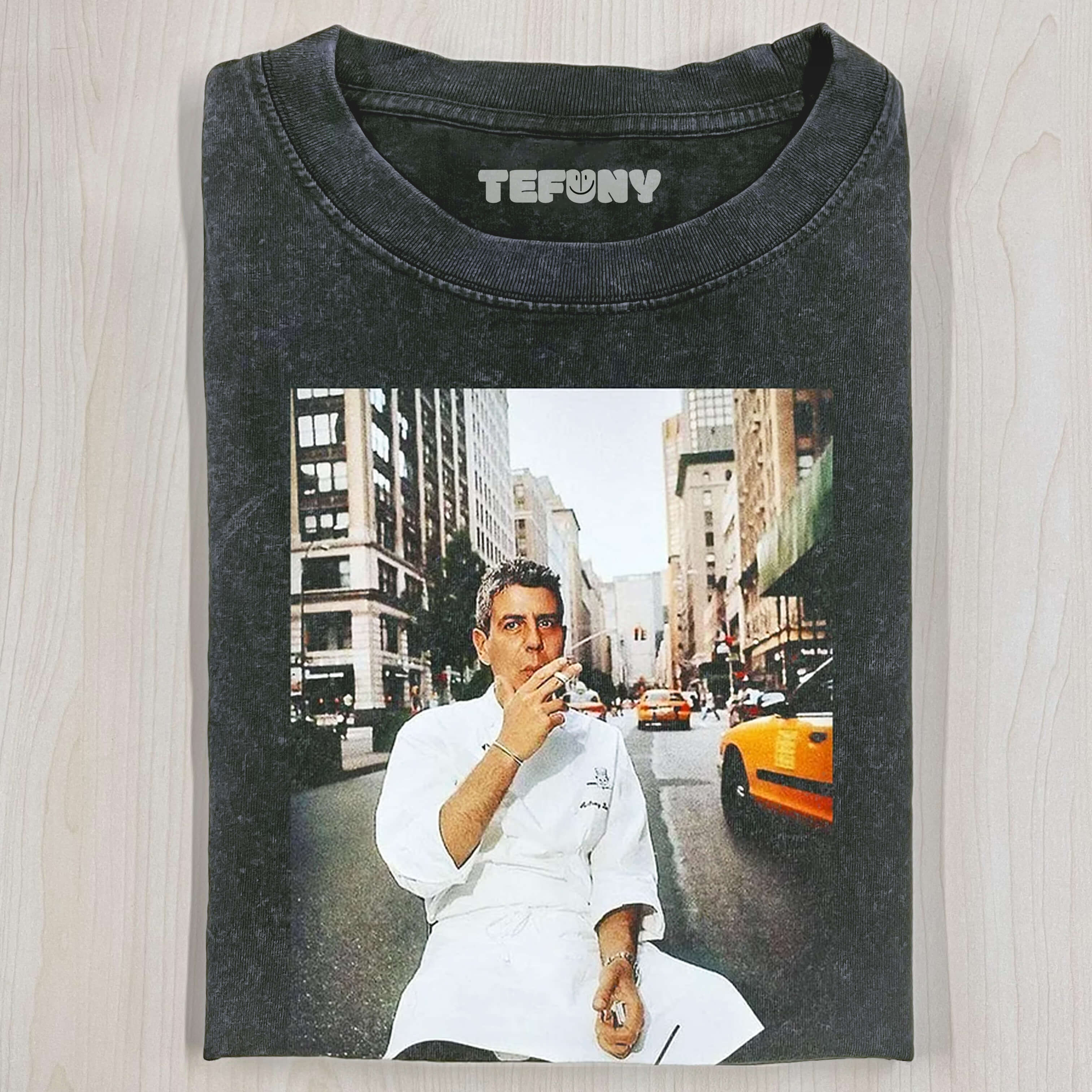 ANTHONY BOURDAIN VINTAGE T-SHIRT