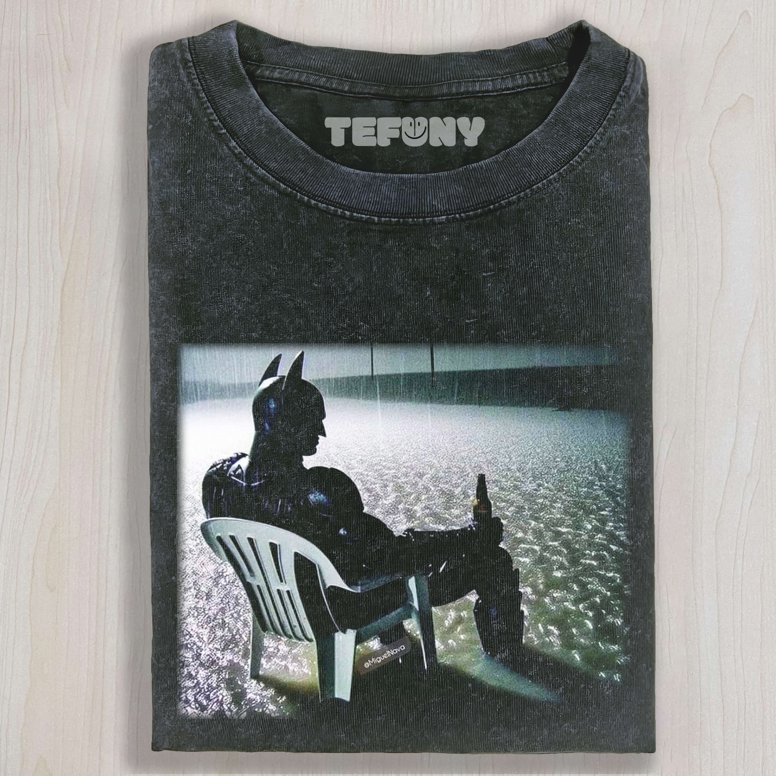 BATMAN IN THE RAIN TEE & SWEAT & HOOD