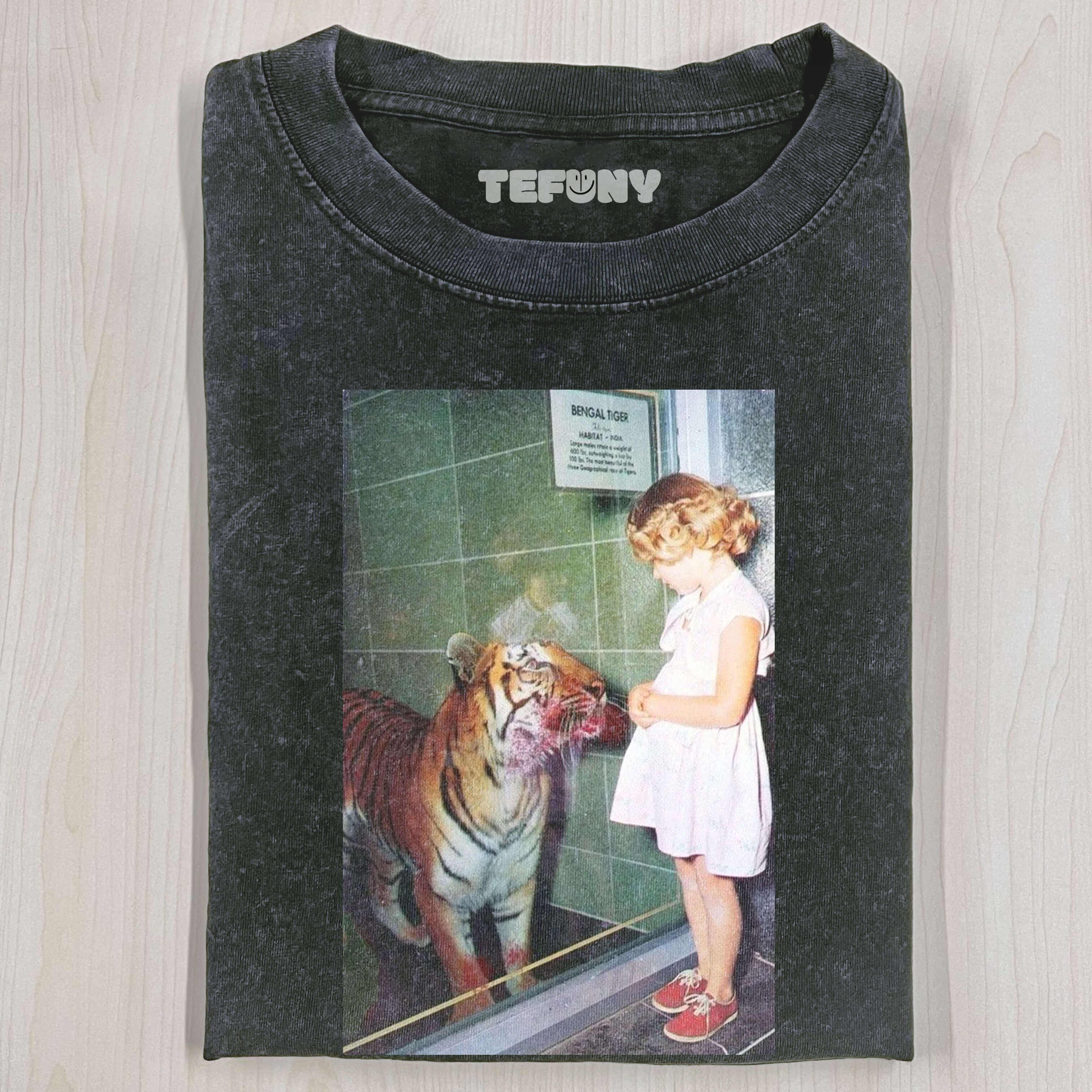 BENGAL TIGER AND LITTLE GIRL T-SHIRT