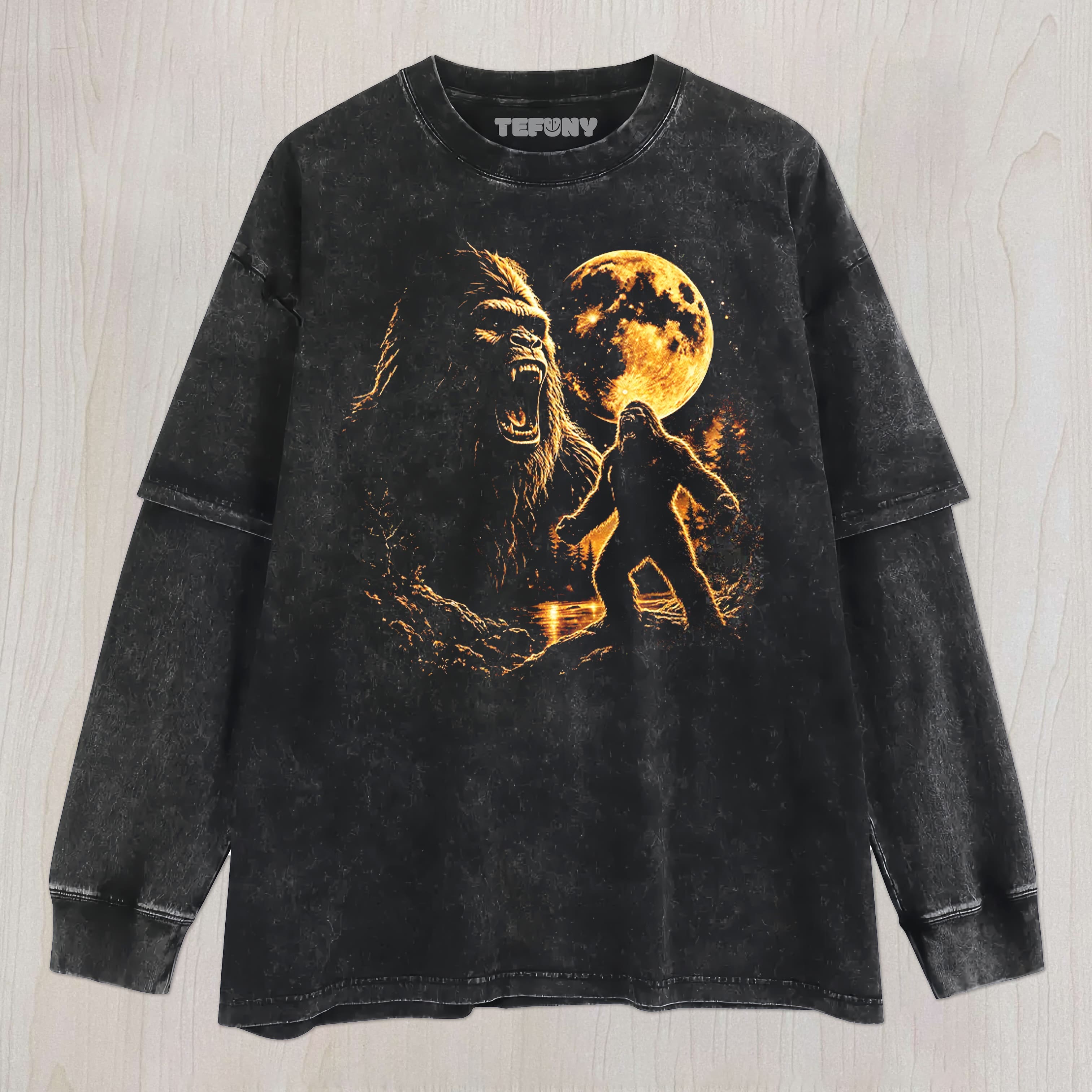 BIGFOOT HOWLING TO THE MOON UNISEX TEE, TANK TOP, LAYERED LS, SWEATSHIRT & HOODIE