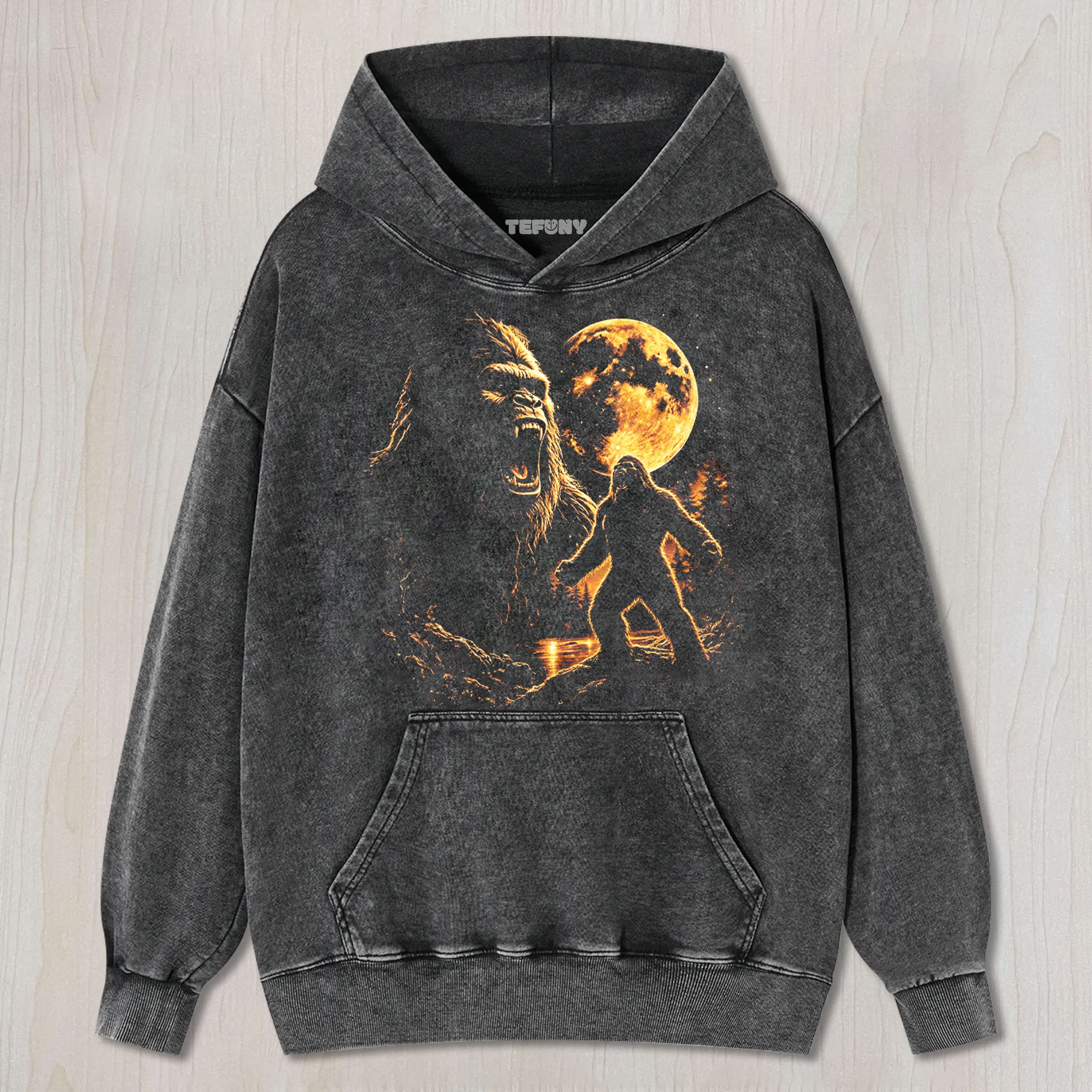 BIGFOOT HOWLING TO THE MOON UNISEX TEE, TANK TOP, LAYERED LS, SWEATSHIRT & HOODIE
