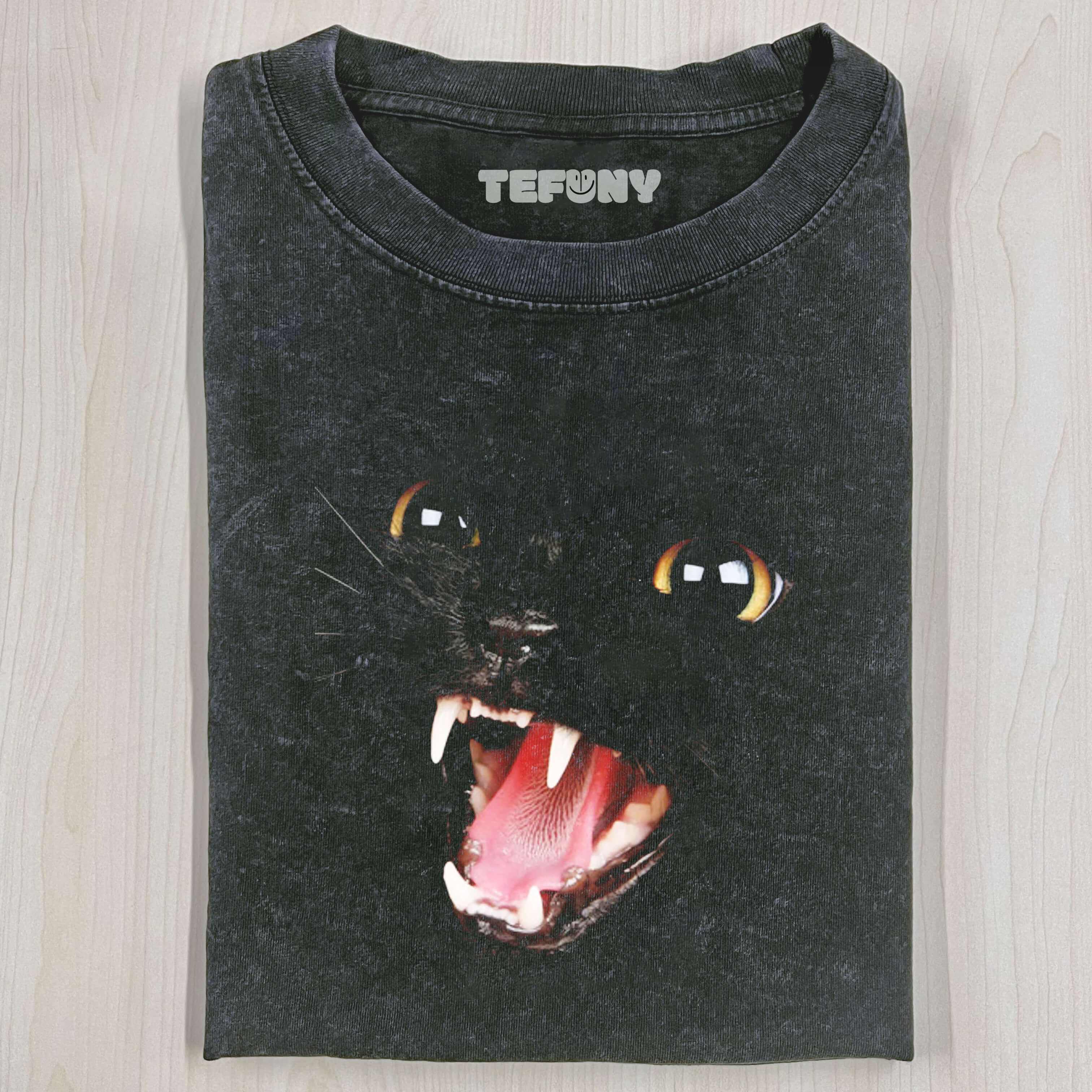 BLACK CUTE CAT T-SHIRT