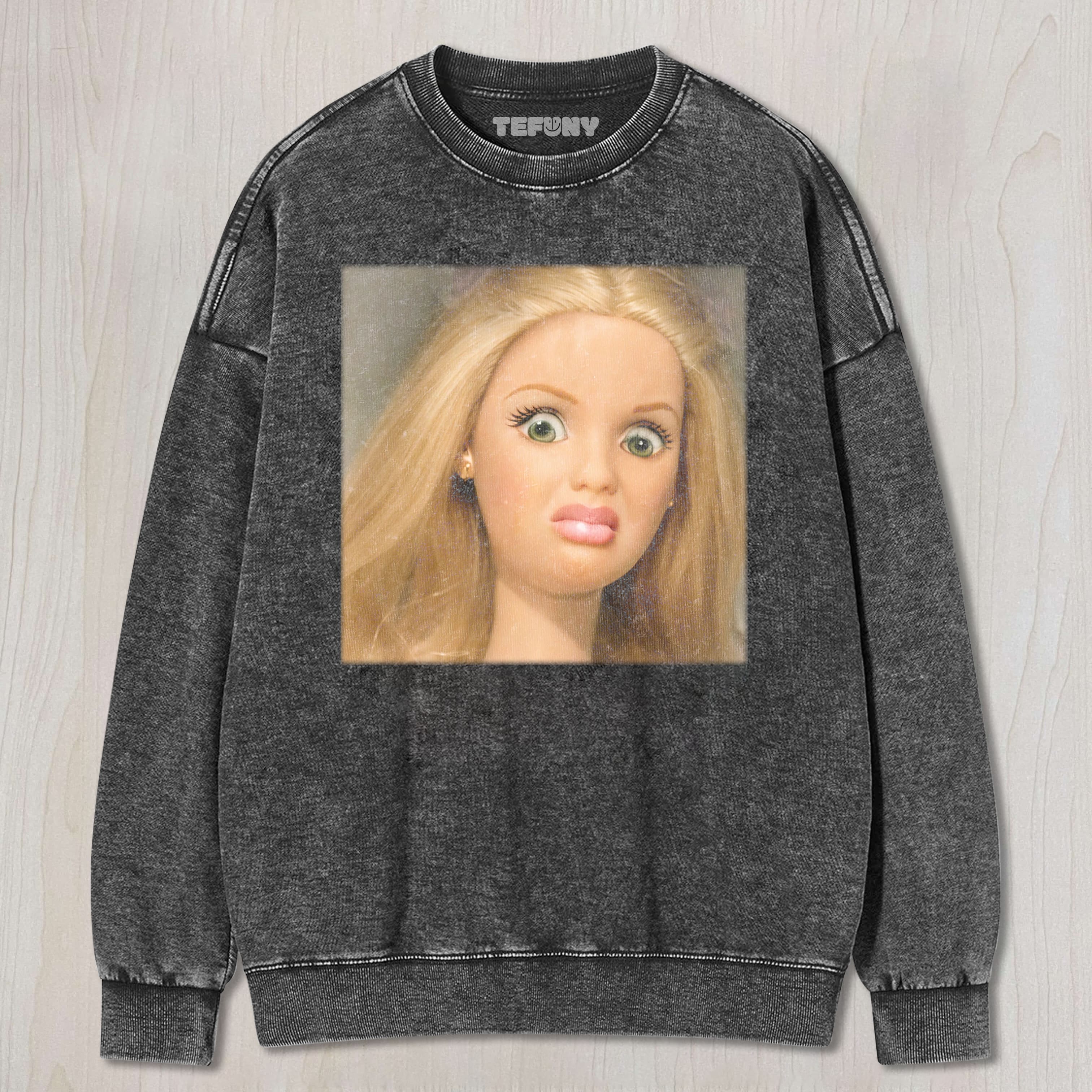 BLONDE DOLL WITH GREEN EYES TEE & SWEAT & HOOD