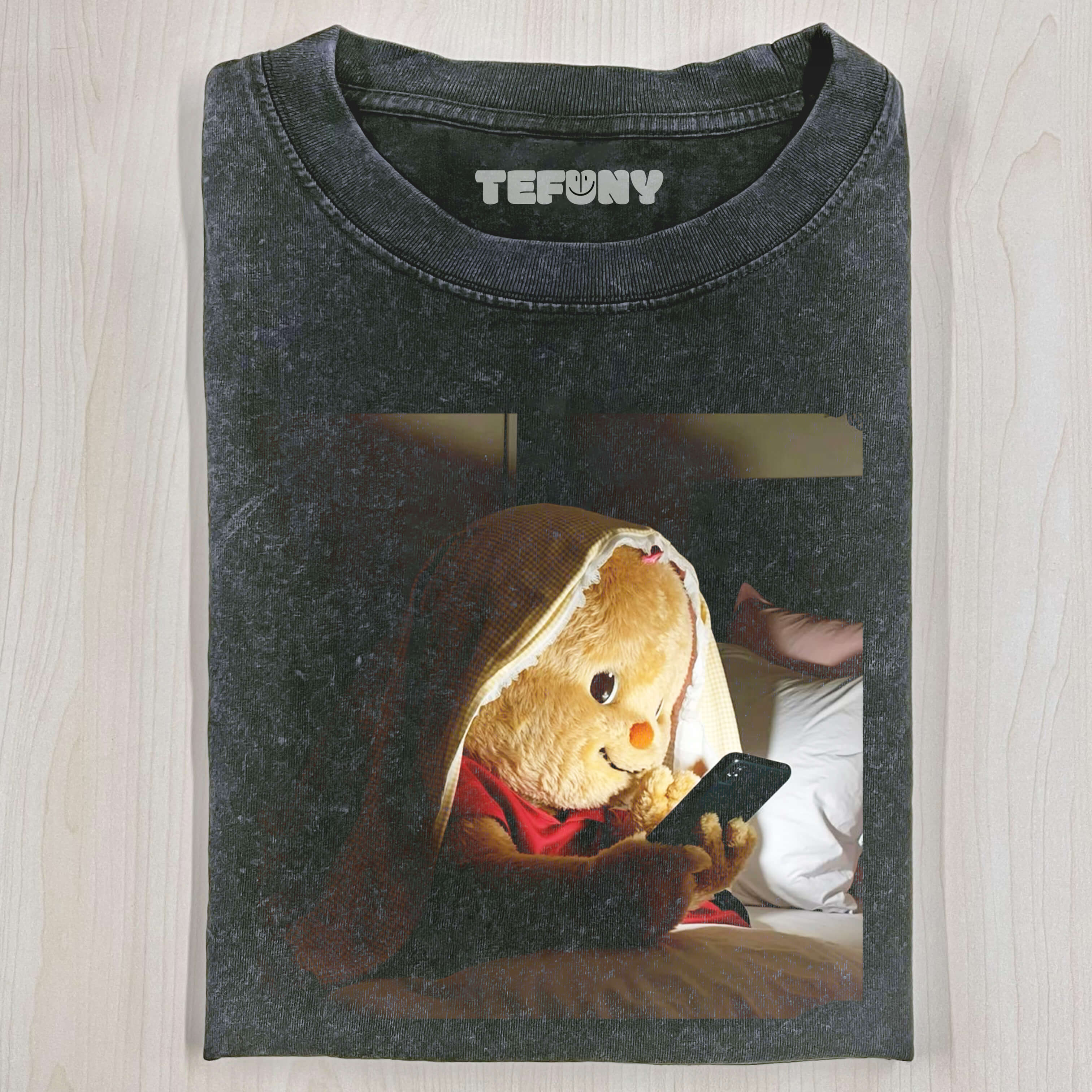 BUTTER BEAR PLAYING WITH MOBILE PHONE IN BED T-SHIRT
