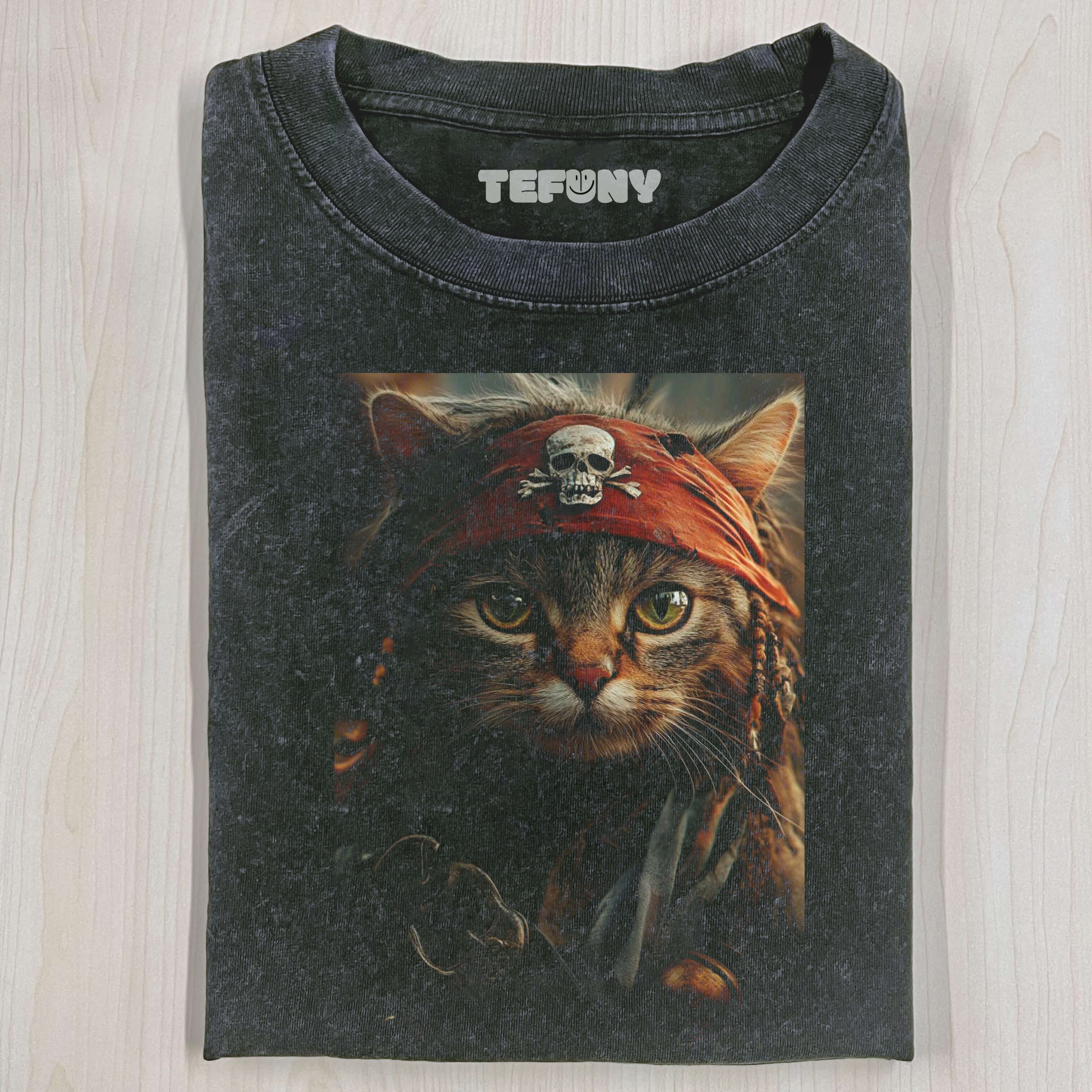 CARIBBEAN PIRATE CAT T-THIRT