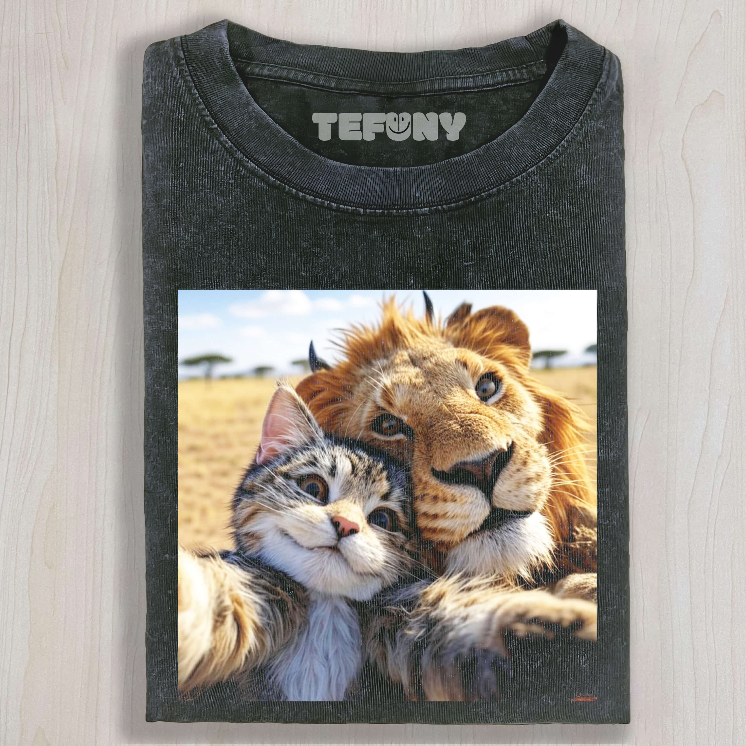 CATS AND LIONS ARE BEST FRIENDS T-SHIRT & LONG SLEEVES & HOODIES