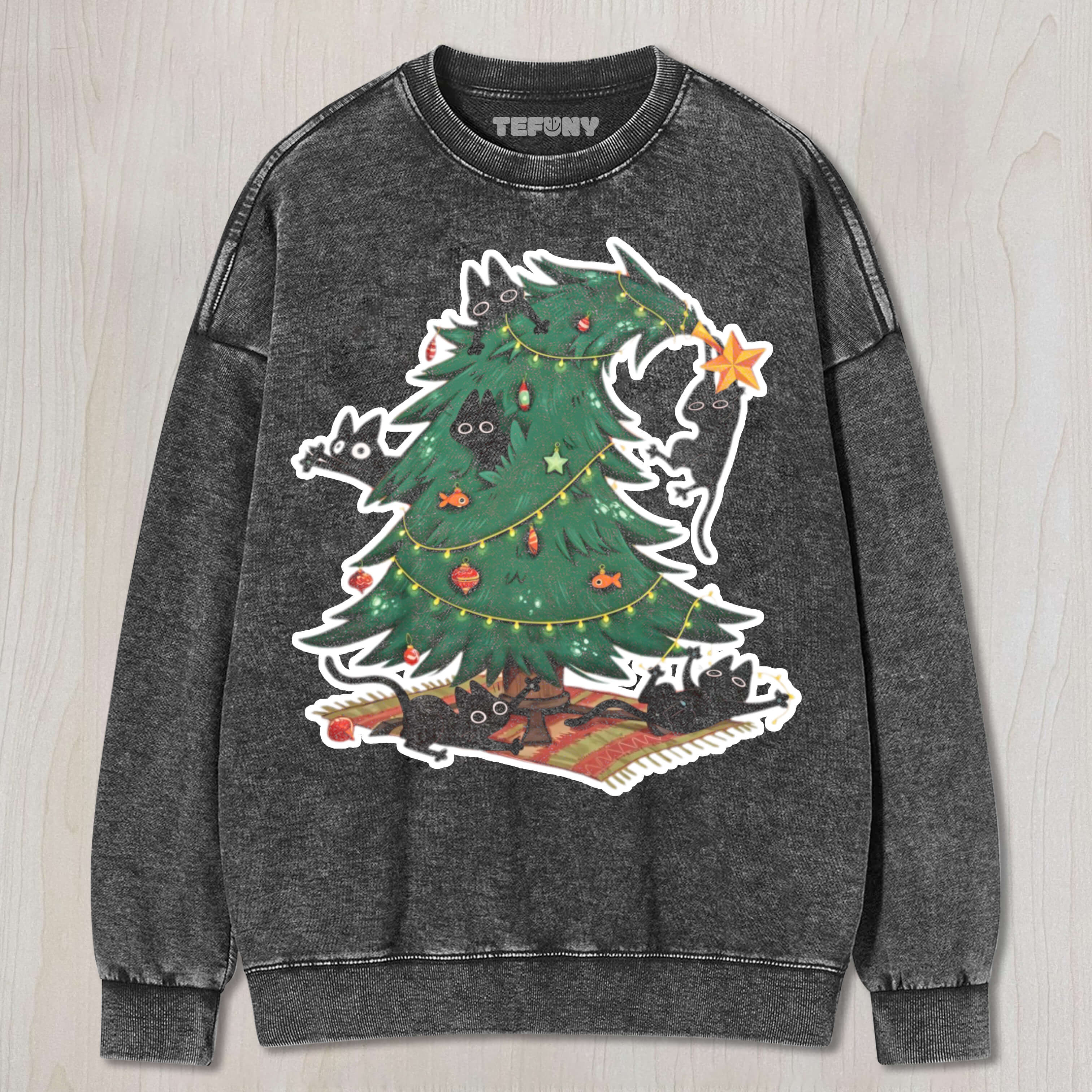 CAT ON CHRISTMAS TREE T-SHIRT