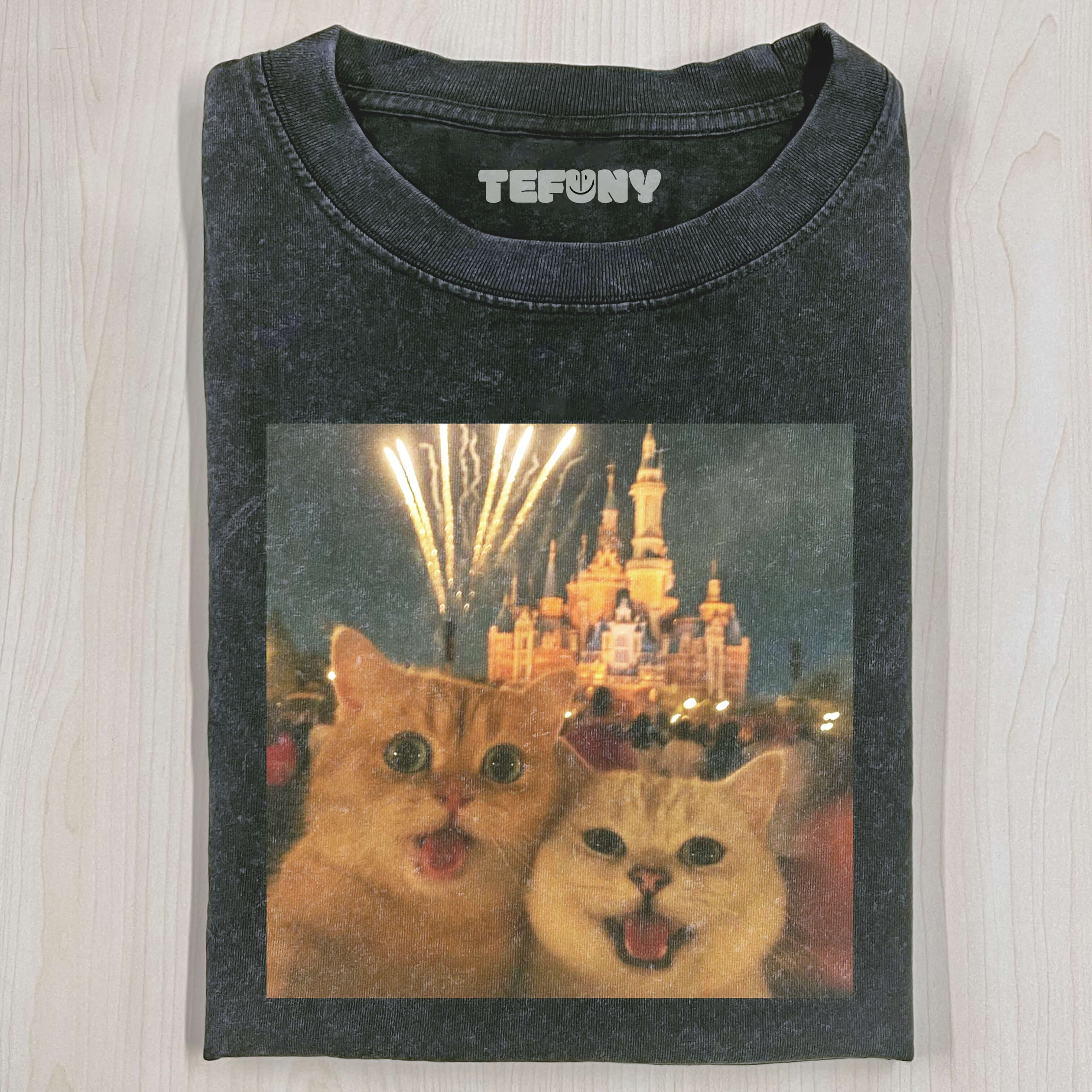 CAT SELFIE T-SHIRT