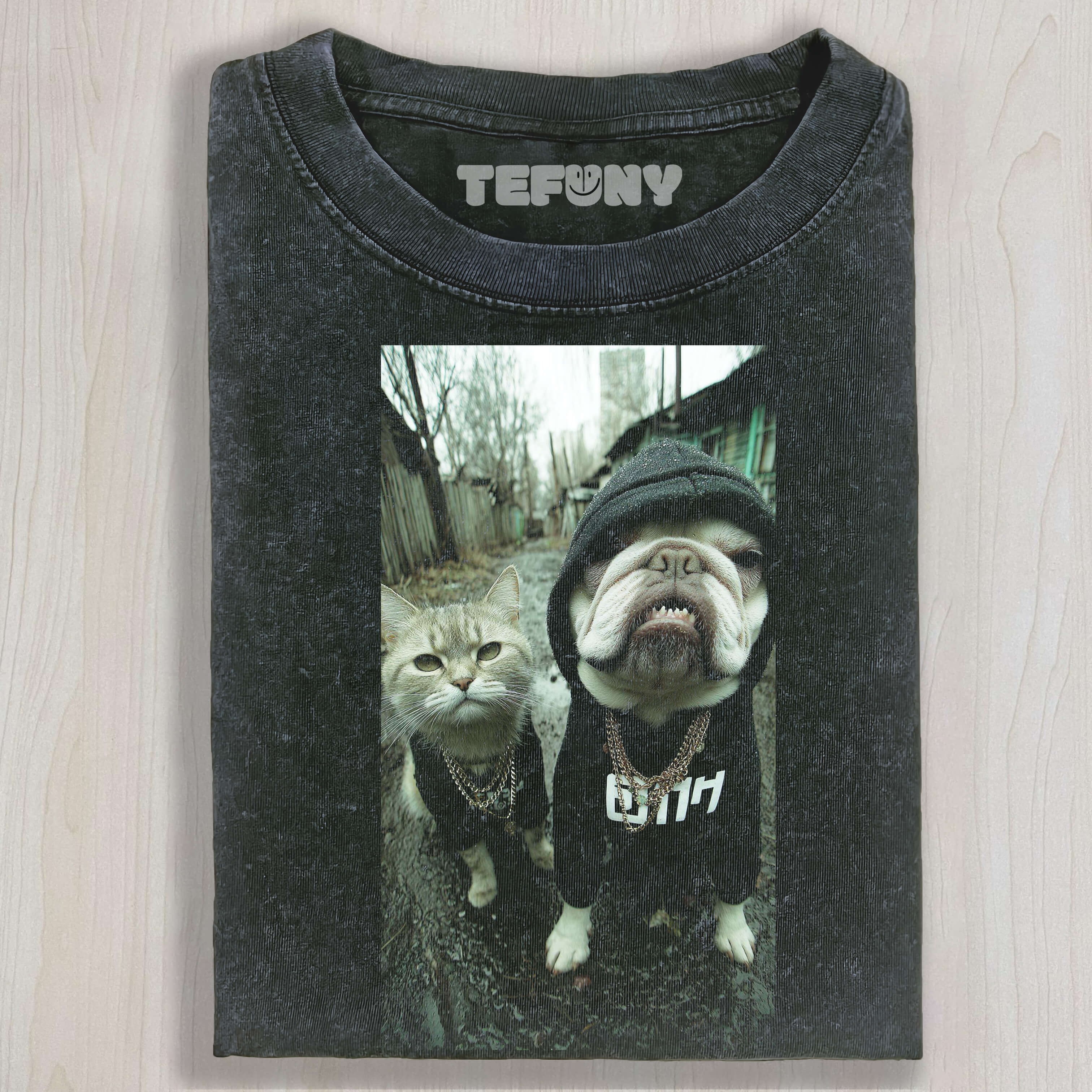 COOL PUG AND CAT T-SHIRT