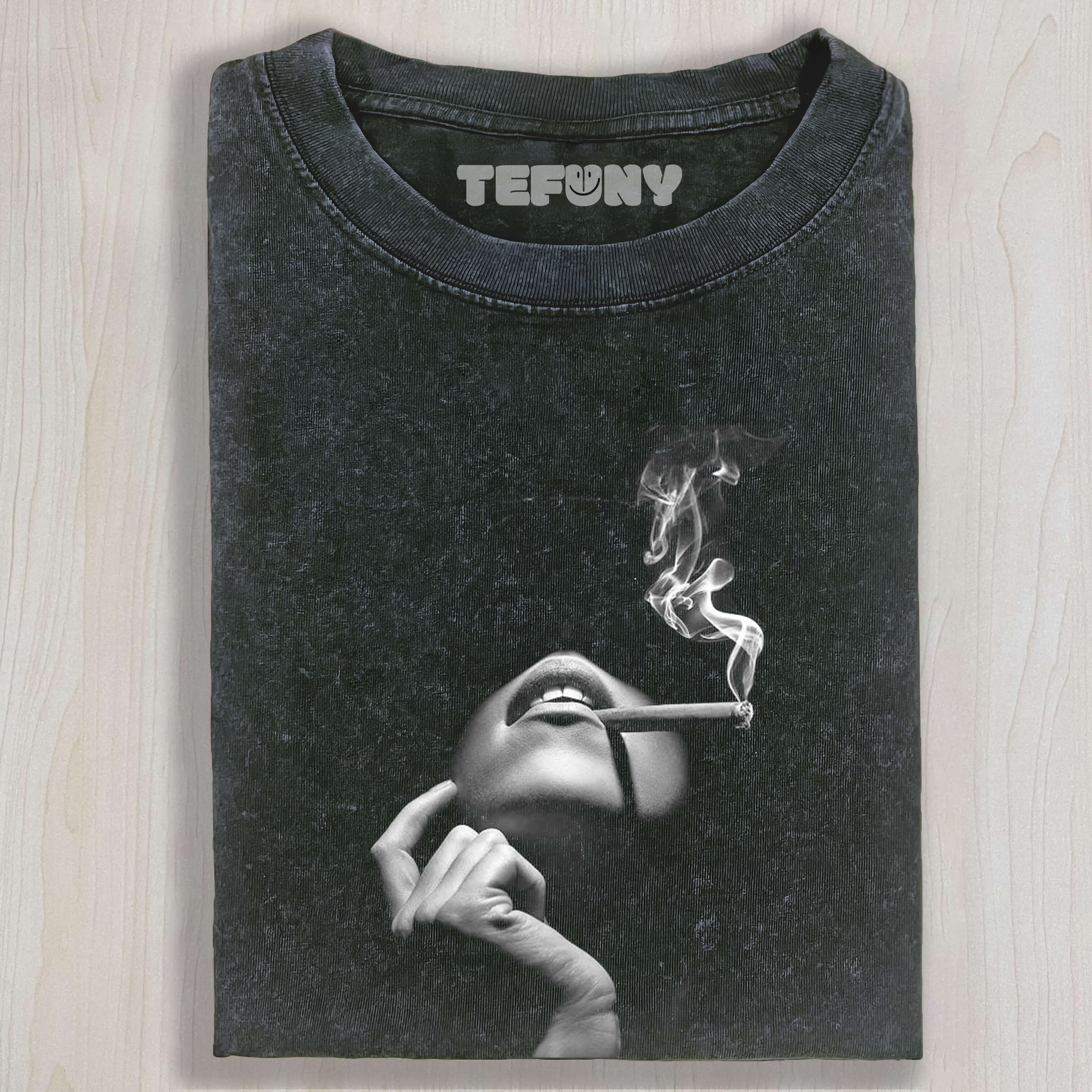 COOL SMOKING WOMAN T-SHIRT