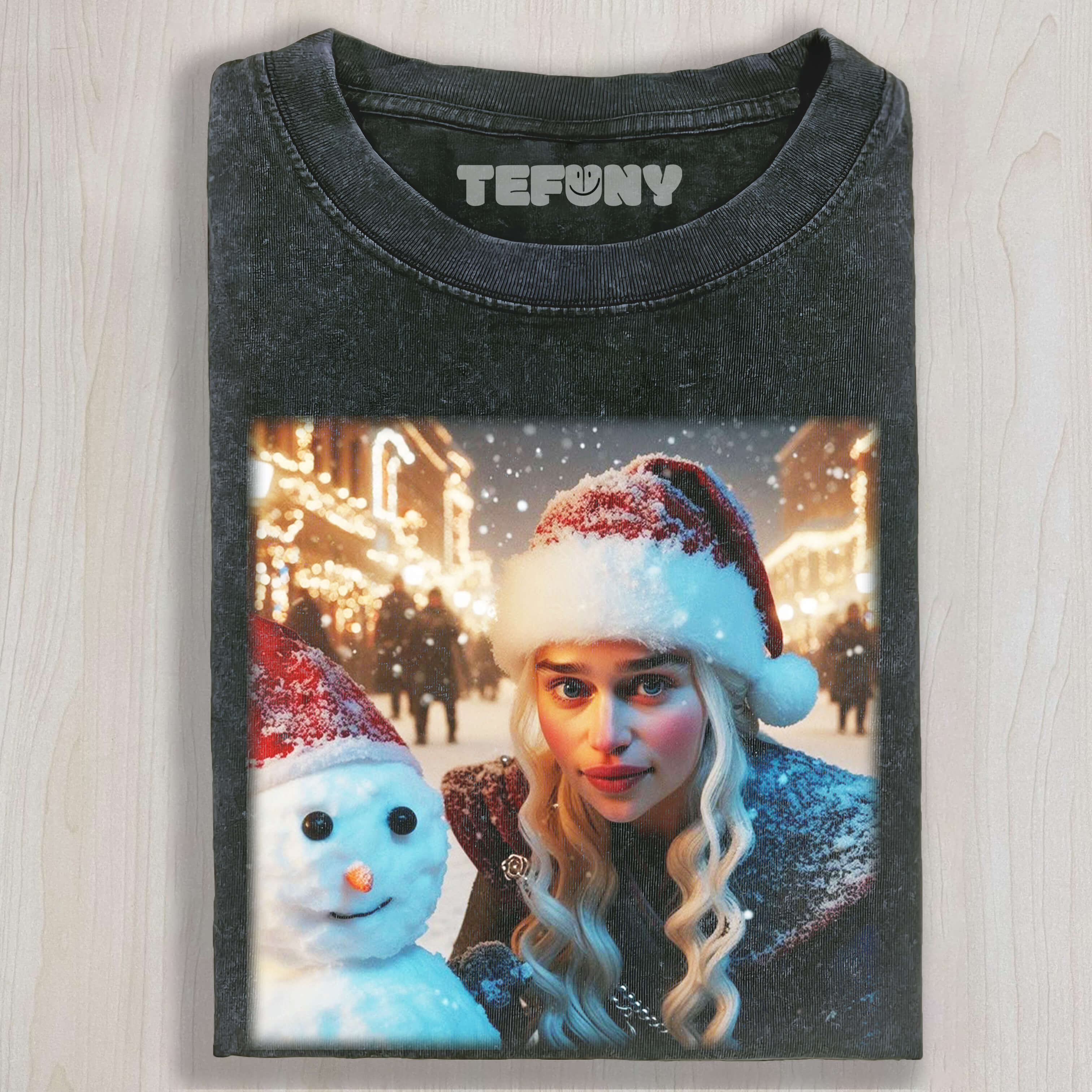 DAENERYS TARGARYEN BUILDS A SNOWMAN TEE & SWEAT & HOOD