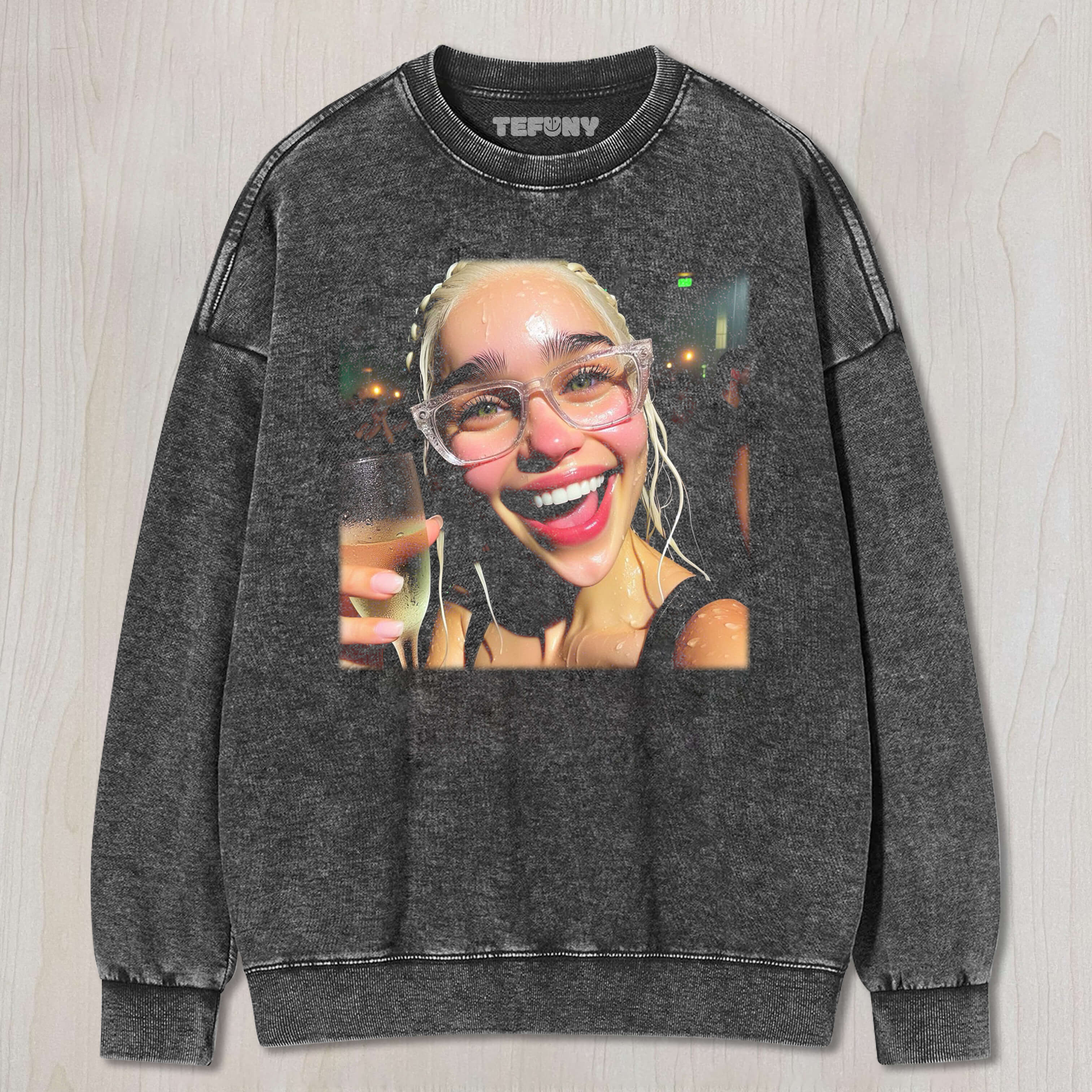 DAENERYS TARGARYEN PARTY TEE & SWEAT & HOOD