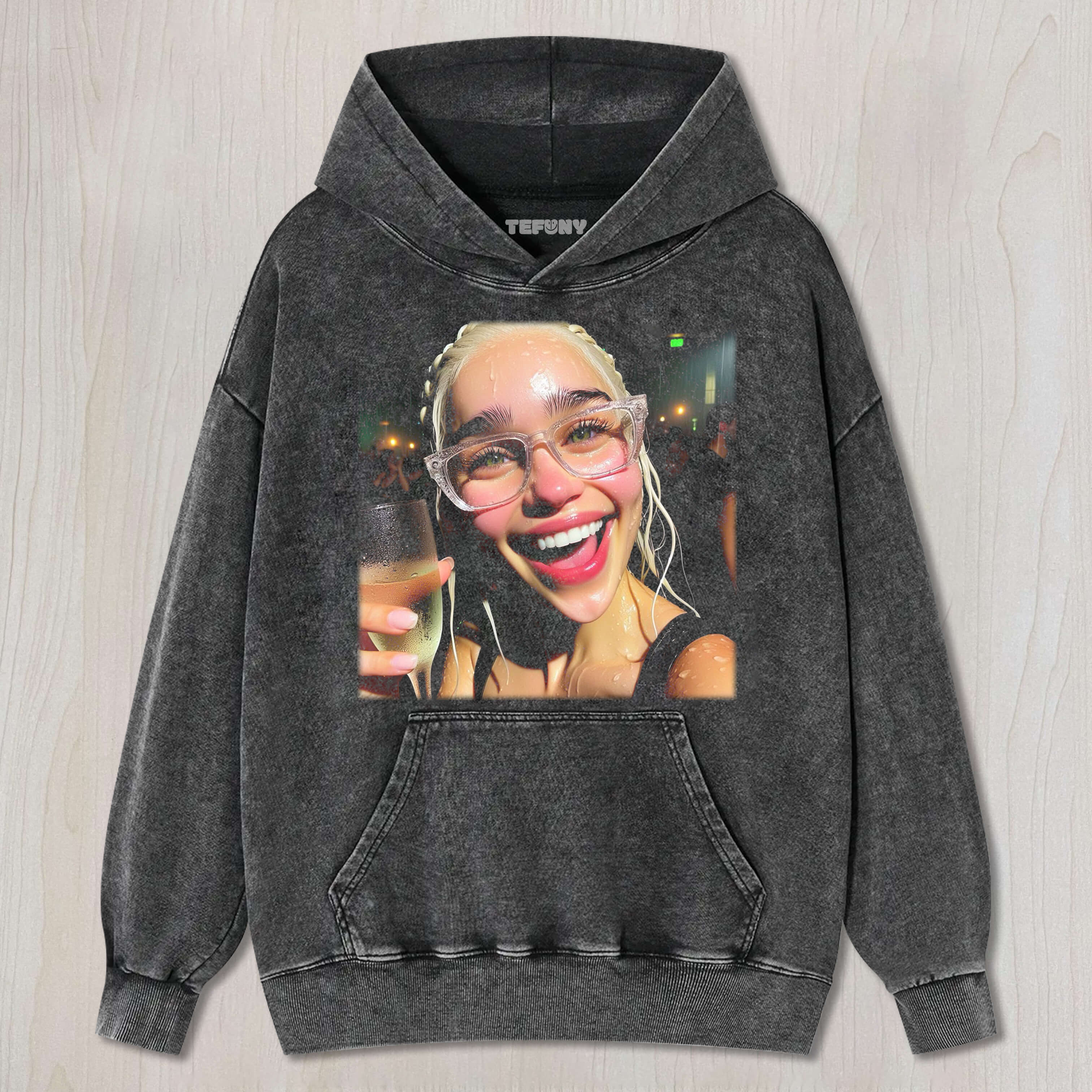 DAENERYS TARGARYEN PARTY TEE & SWEAT & HOOD
