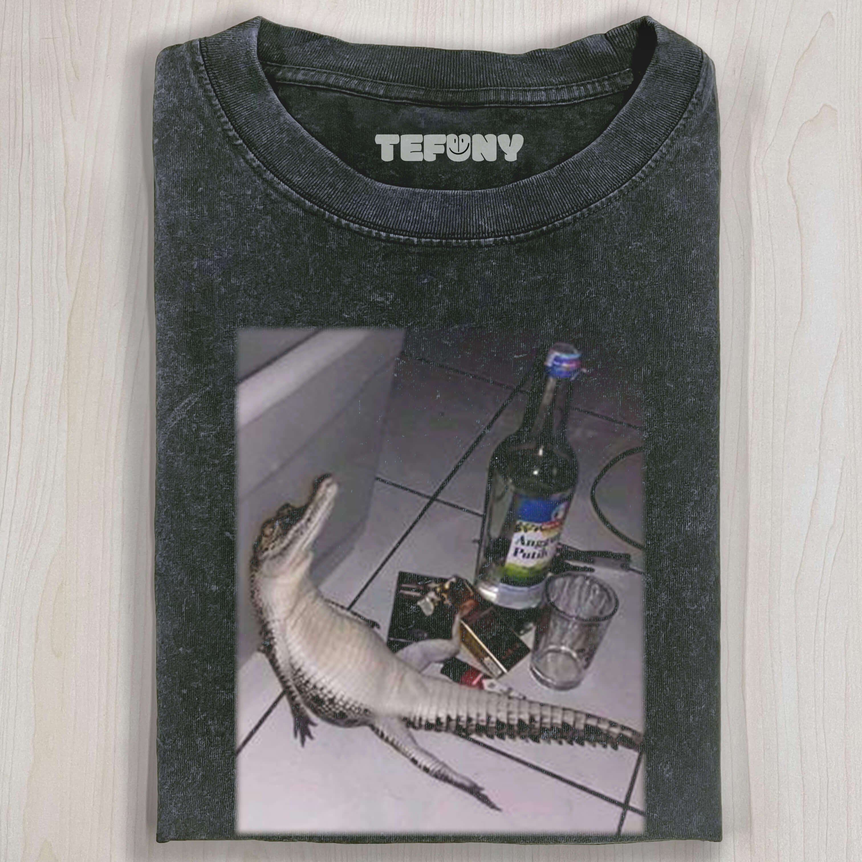 DECADENT CROCODILE T-SHIRT