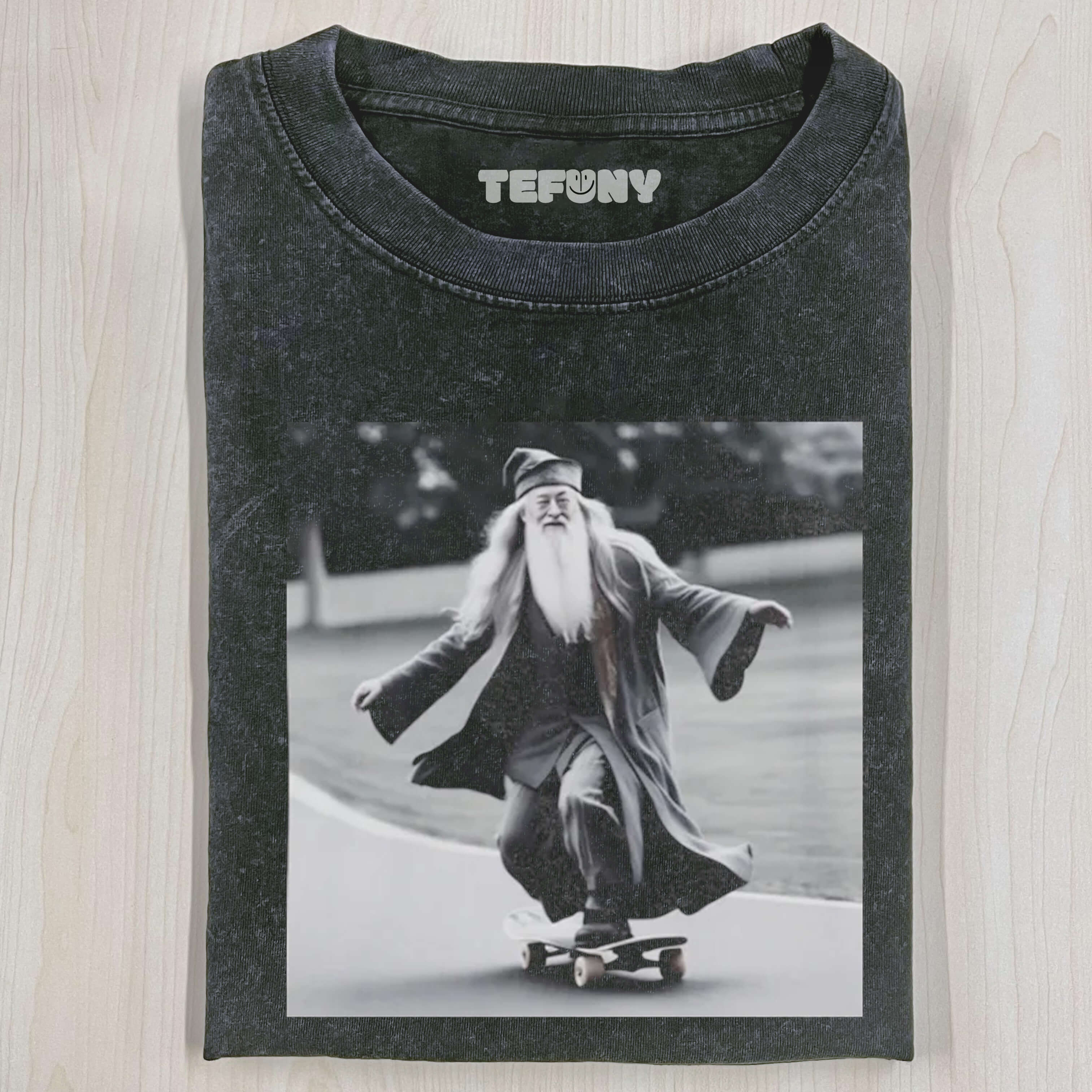 DUMBLEDORE SKATEBOARDING UNISEX  T-SHIRT