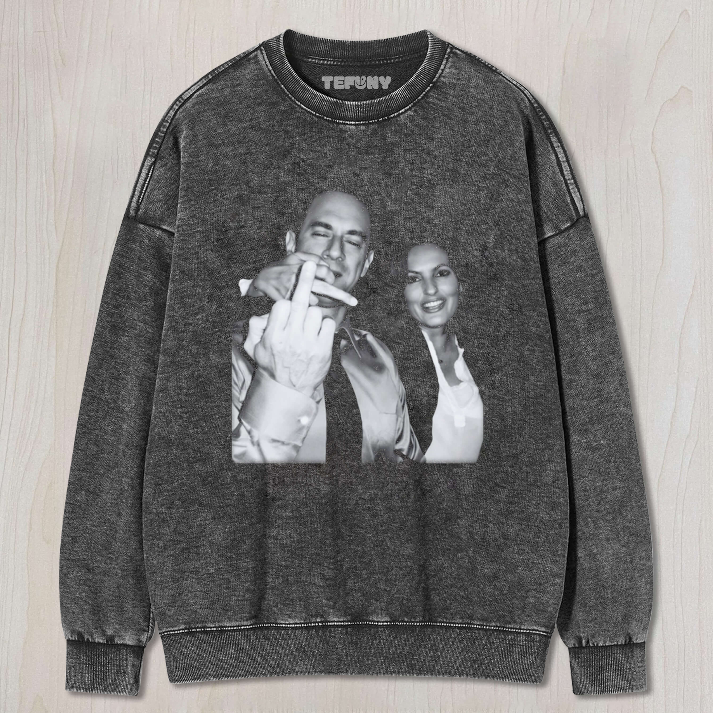 ELLIO AND OLIVIA GIVING THE MIDDLE FINGER T-SHIRT