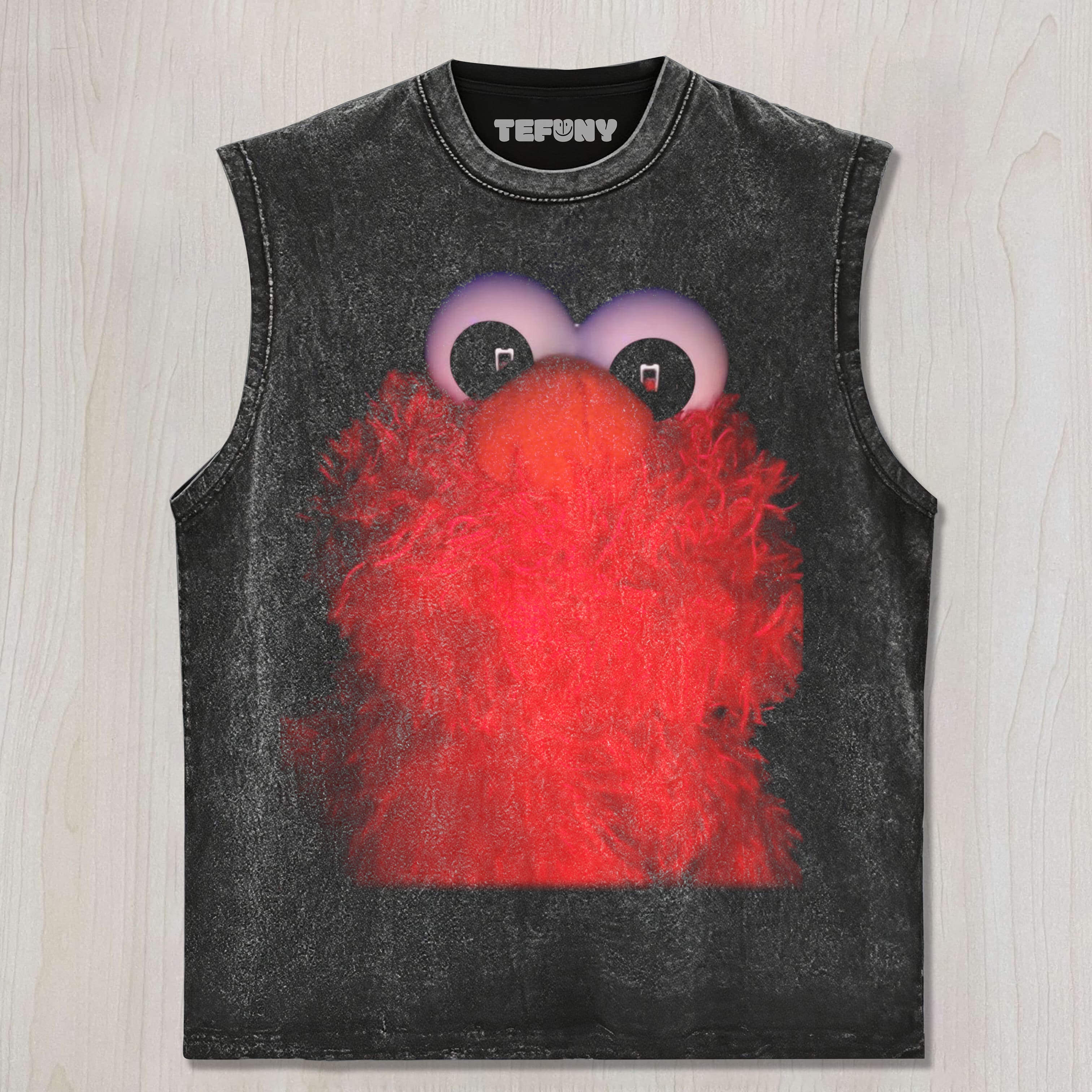 ELMO PLAYING ON HIS PHONE UNISEX TEE, TANK TOP, LAYERED LS, SWEATSHIRT & HOODIE