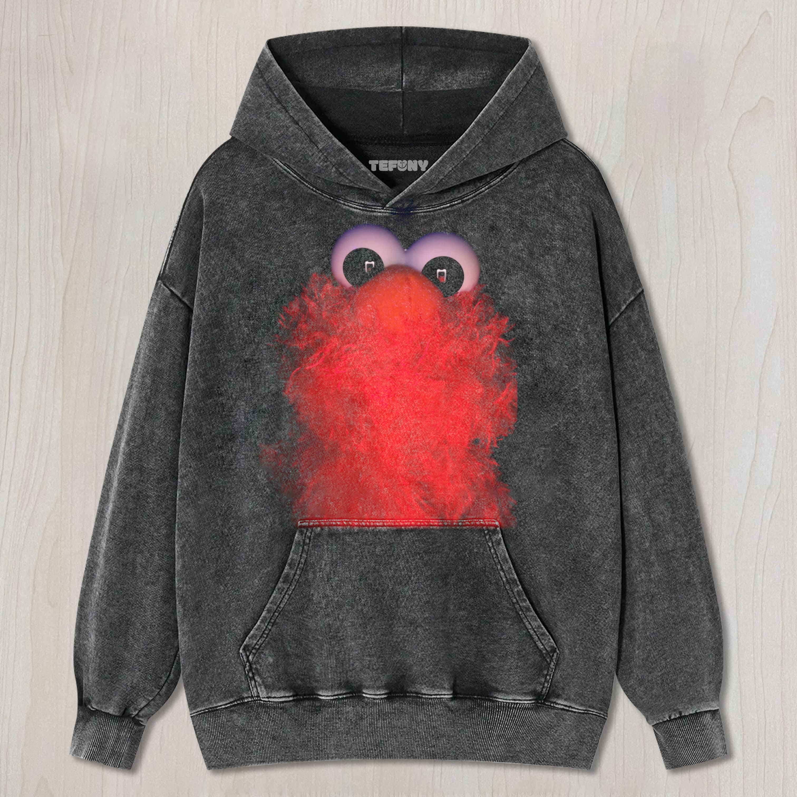 ELMO PLAYING ON HIS PHONE UNISEX TEE, TANK TOP, LAYERED LS, SWEATSHIRT & HOODIE