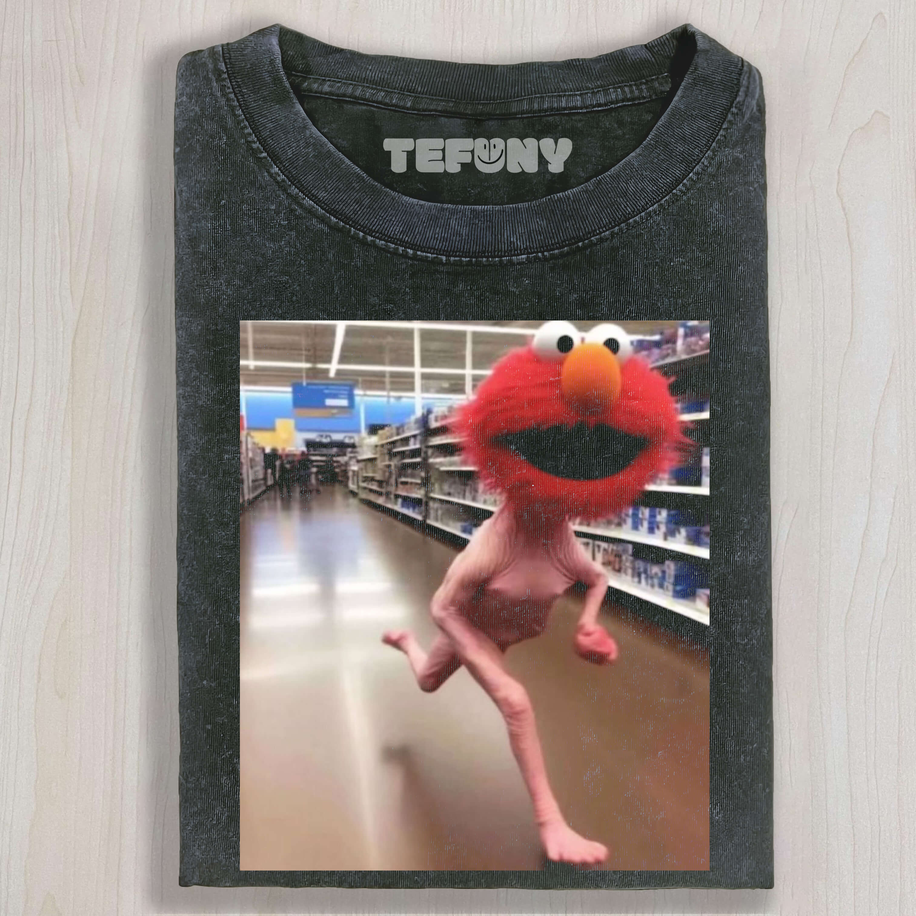 ELMO, WHOSE SKIN WAS PEELED T-SHIRT