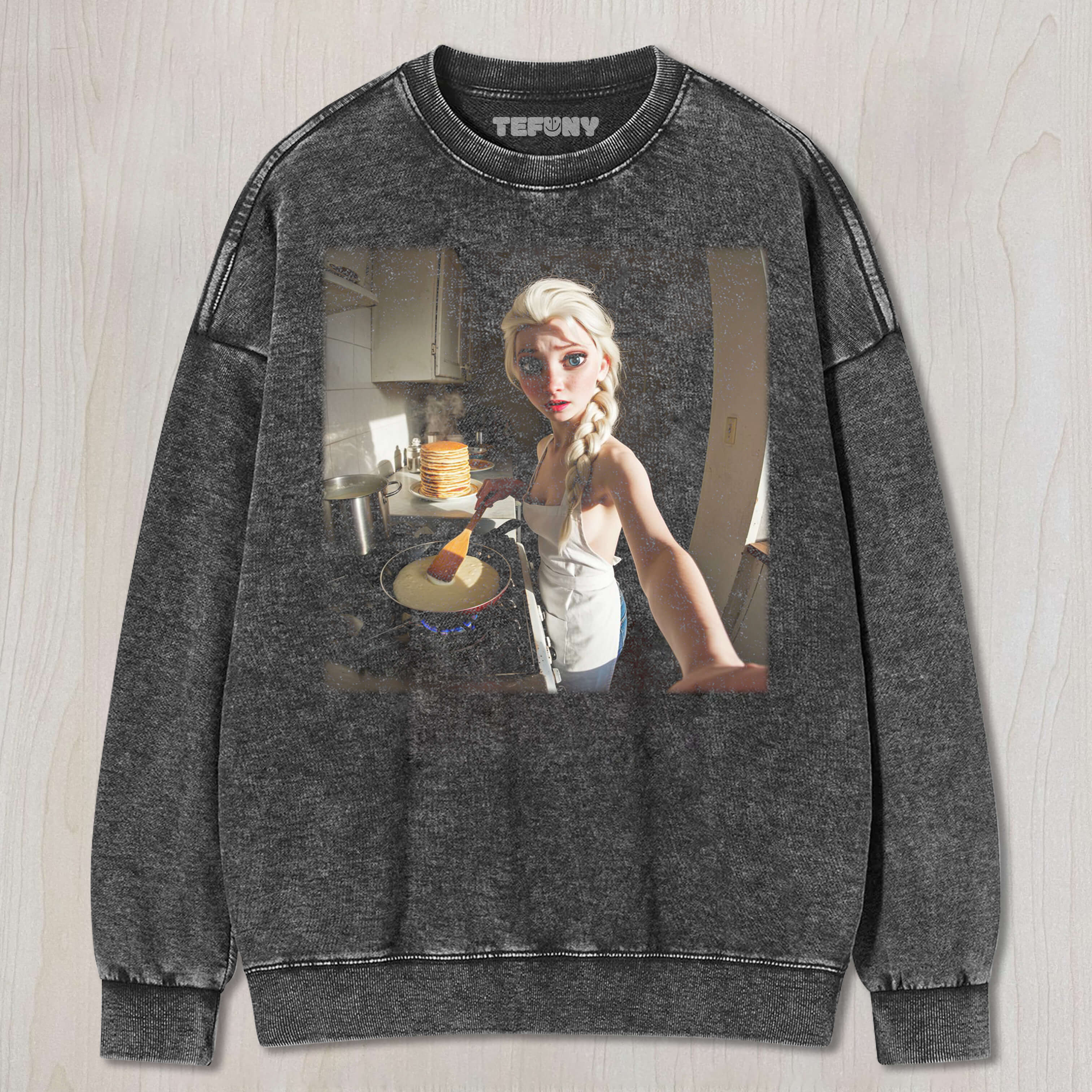 ELSA FROM FROZEN IN THE KITCHEN TEE & SWEAT & HOOD