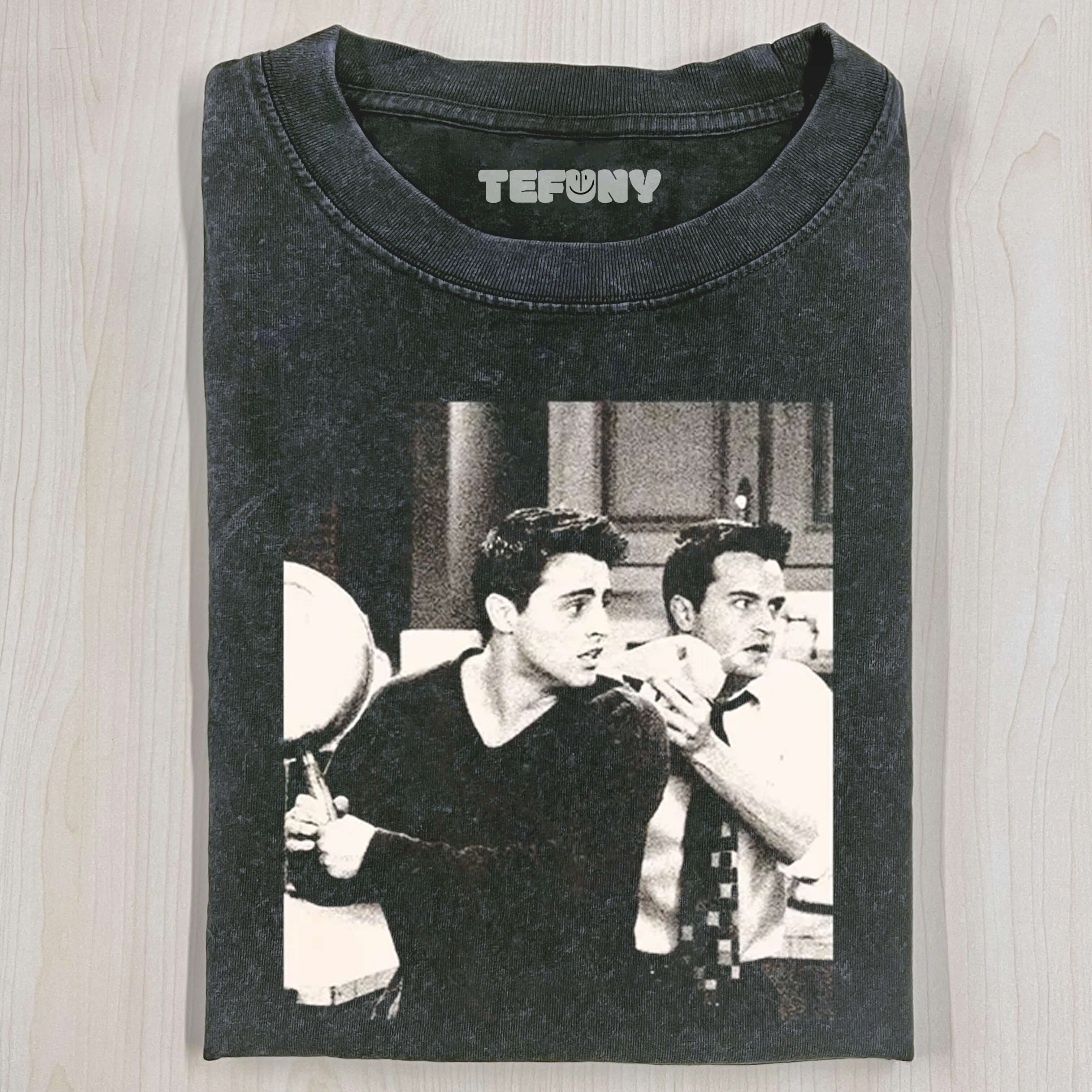 FRIENDS  T-SHIRT